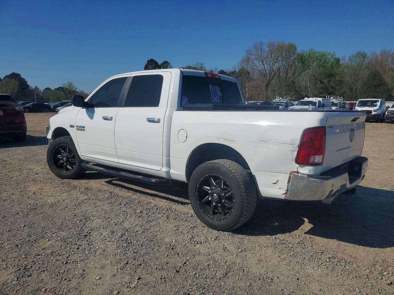 2015 Ram 1500 Slt White vin: 1C6RR7LT1FS551358