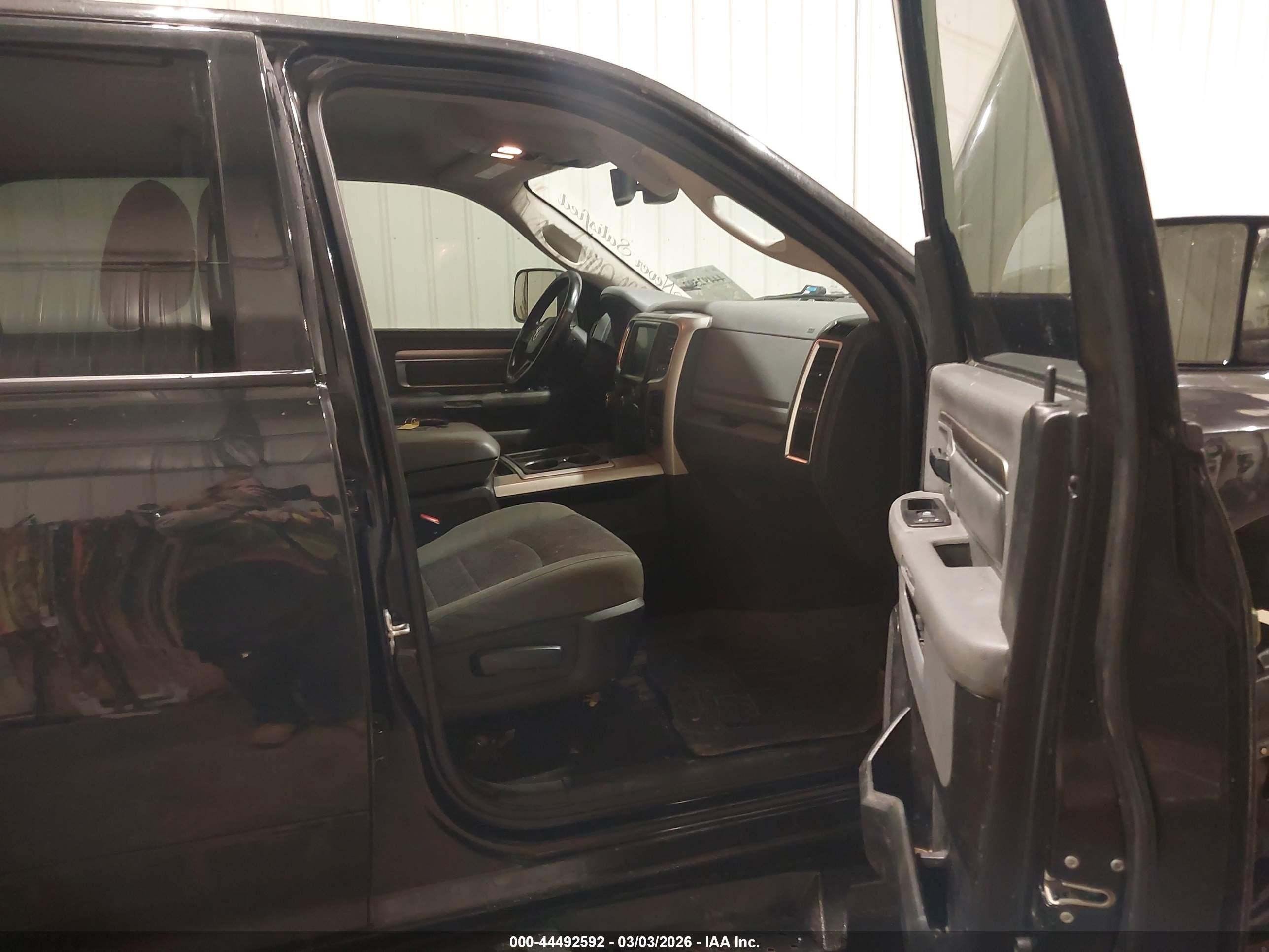 2015 Ram 1500 Big Horn Black vin: 1C6RR7LT1FS642405