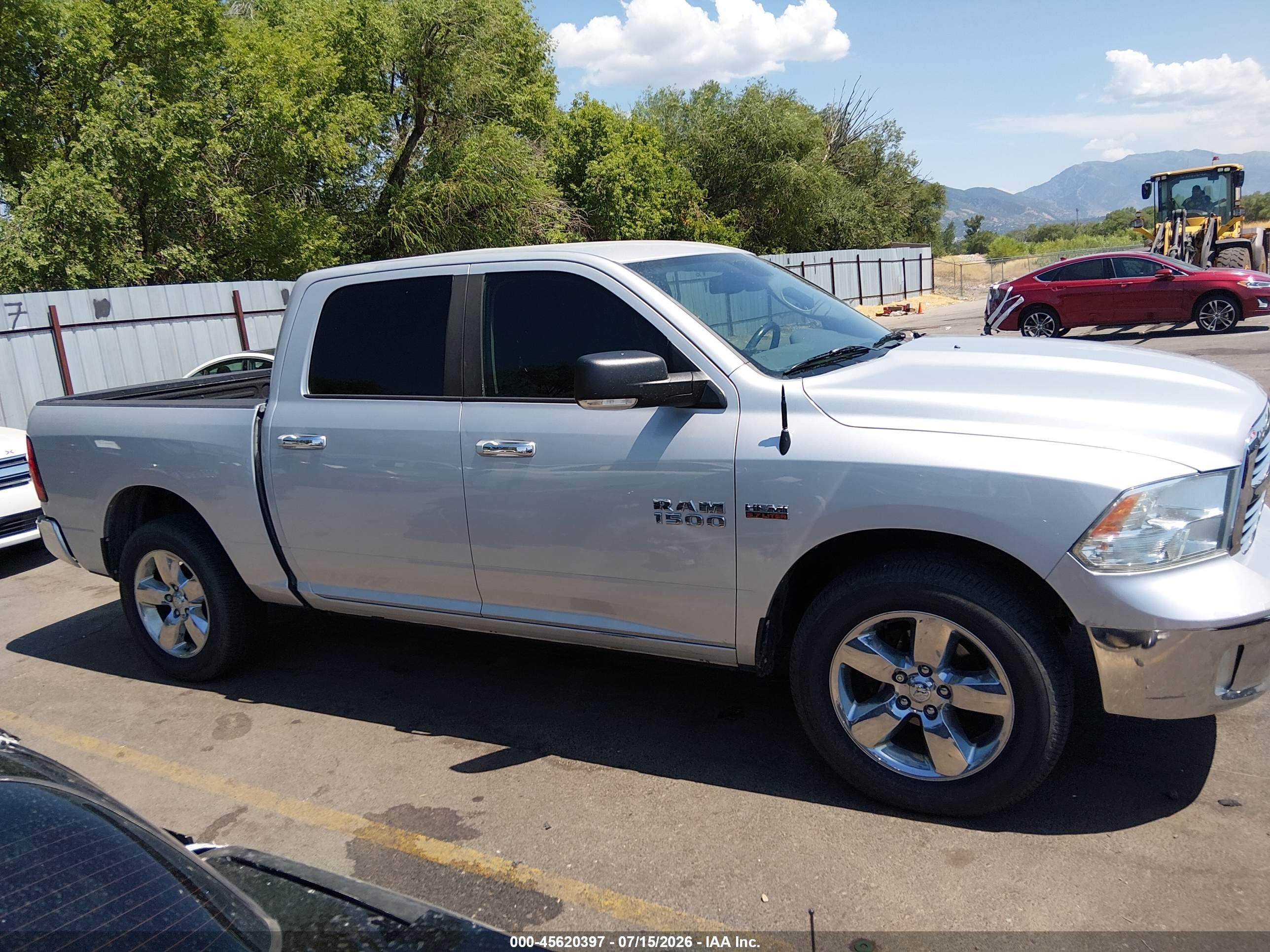 2015 Ram 1500 Big Horn Silver vin: 1C6RR7LT1FS759255