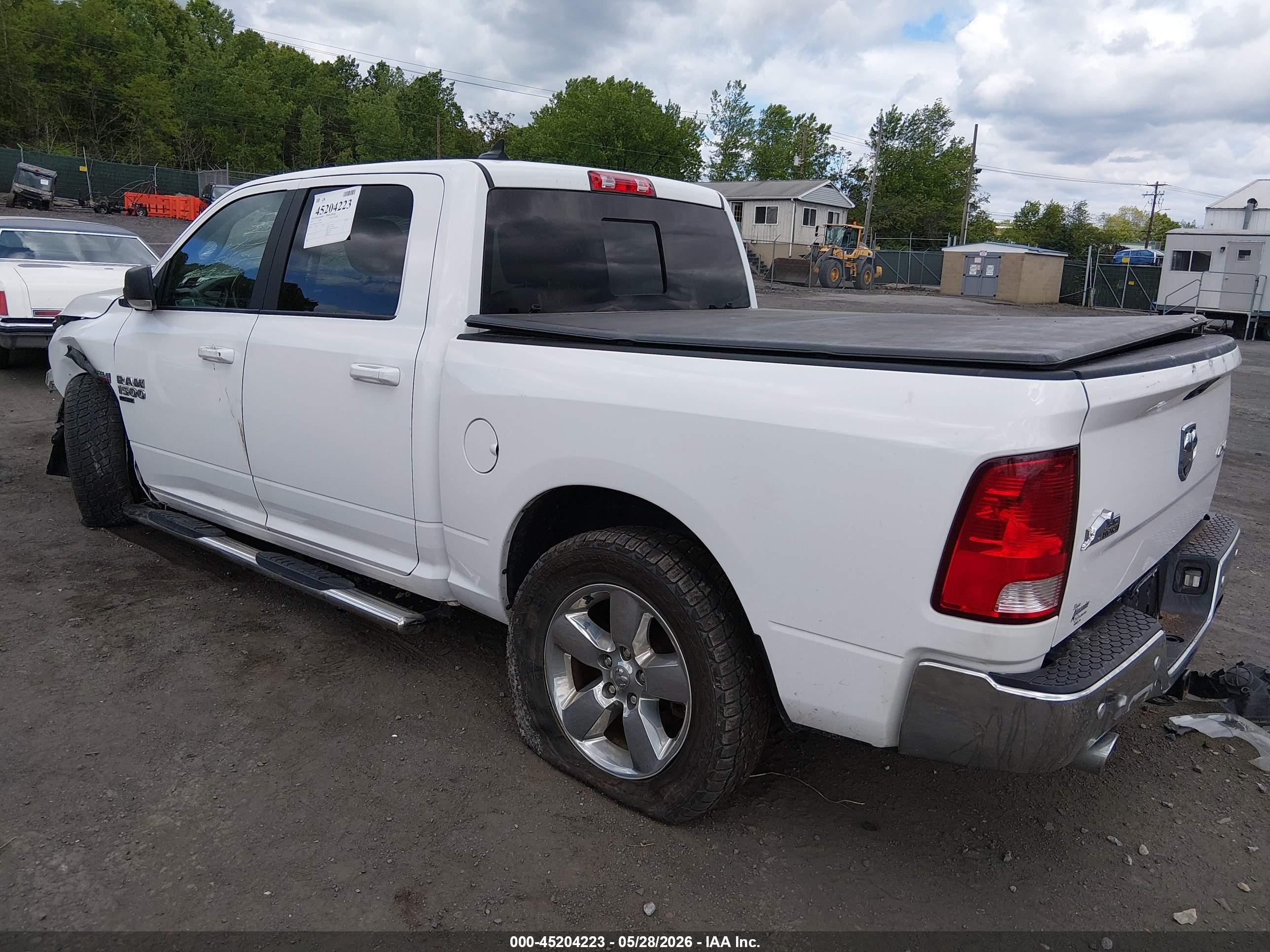 2019 Ram 1500 Classic Big Horn  4x4 5'7 Box White vin: 1C6RR7LT1KS704265