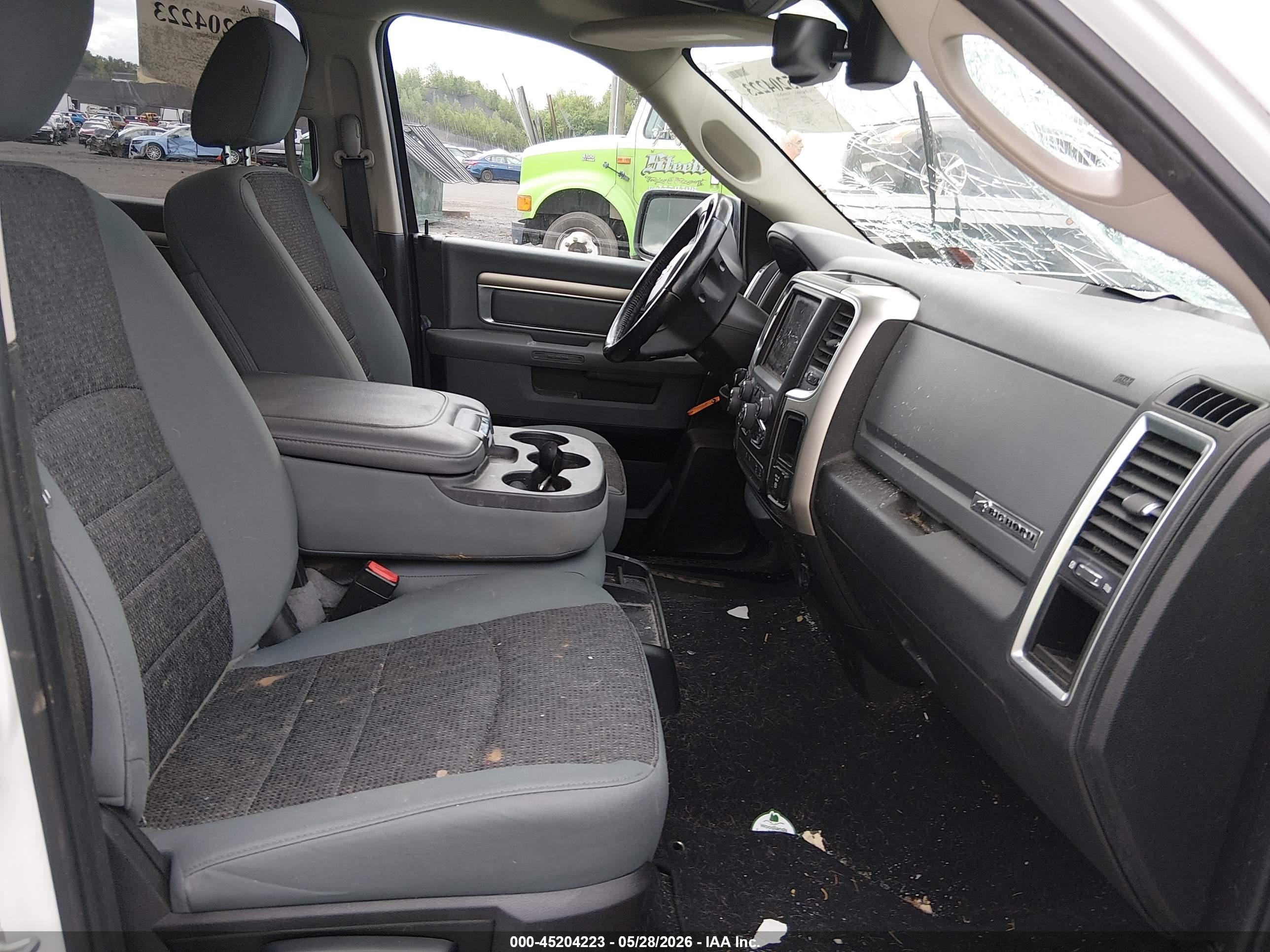 2019 Ram 1500 Classic Big Horn  4x4 5'7 Box White vin: 1C6RR7LT1KS704265