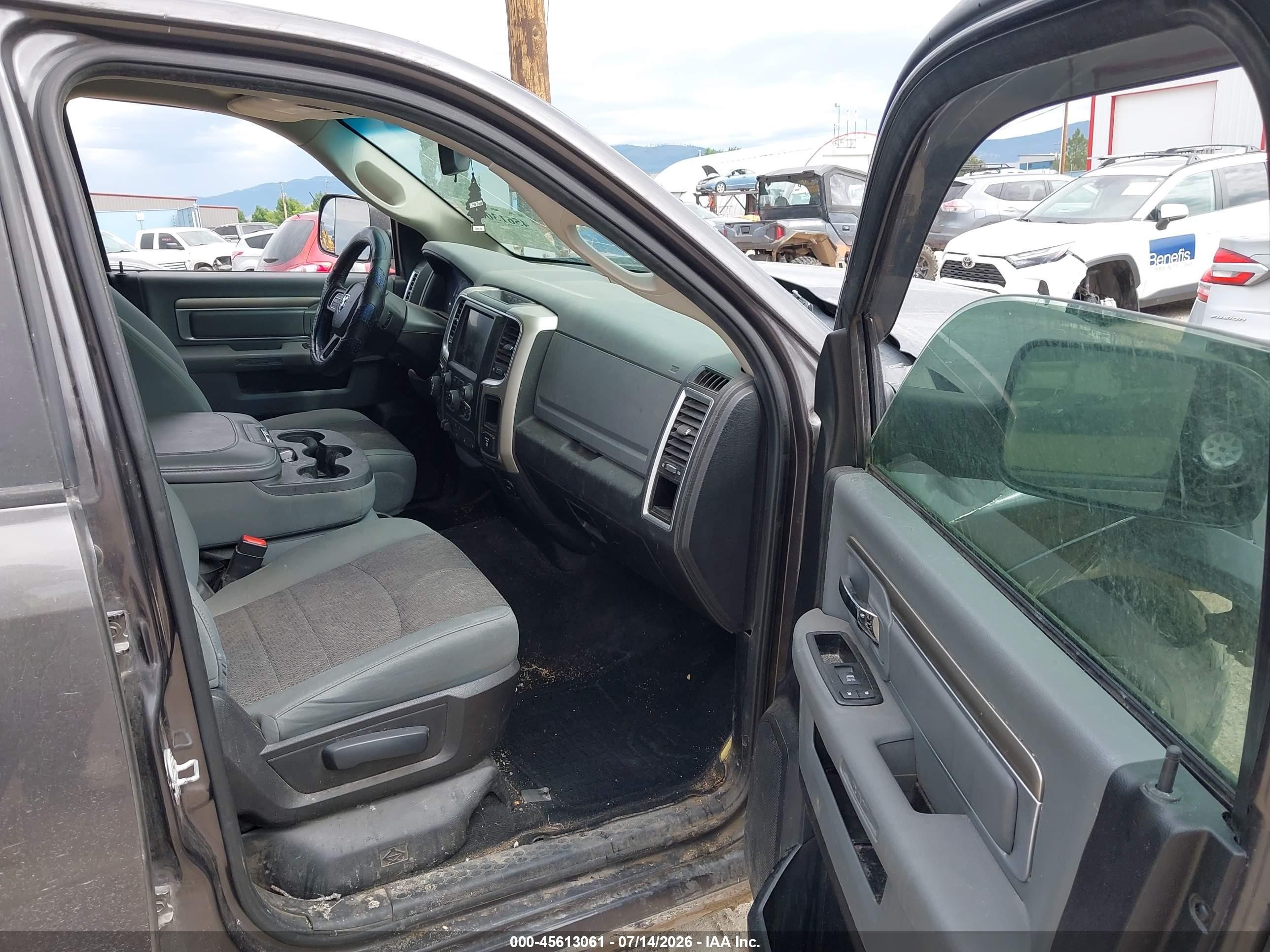 2014 Ram 1500 Outdoorsman Серый vin: 1C6RR7LT2ES451932