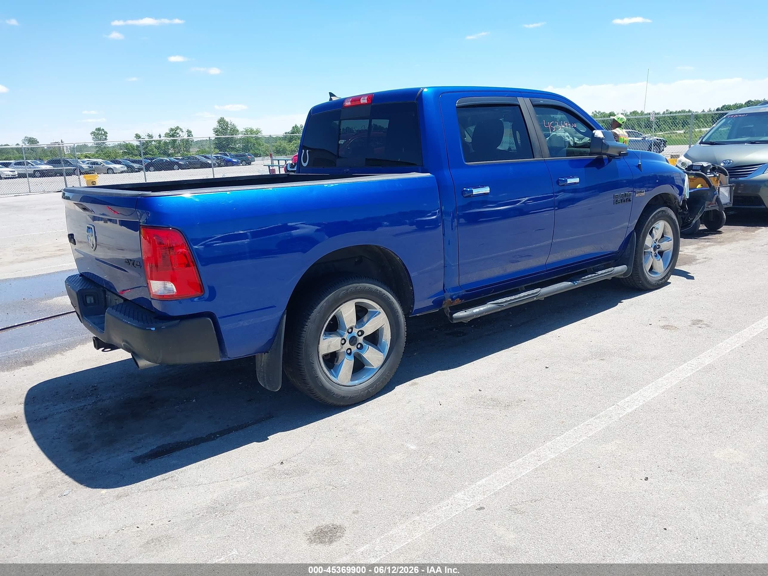 2015 Ram 1500 Big Horn Blue vin: 1C6RR7LT2FS758678