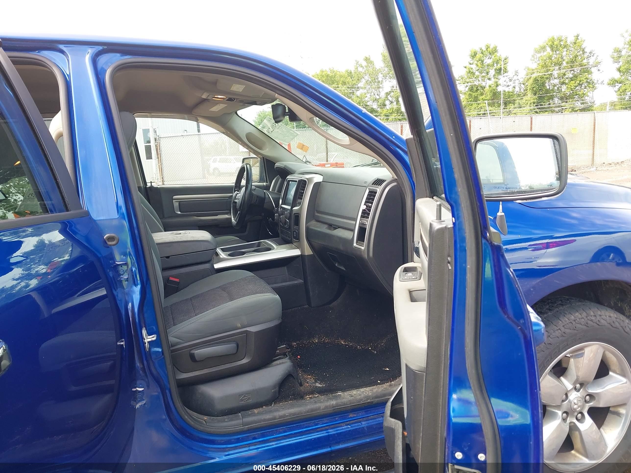 2015 Ram 1500 Big Horn Синий vin: 1C6RR7LT3FS745325