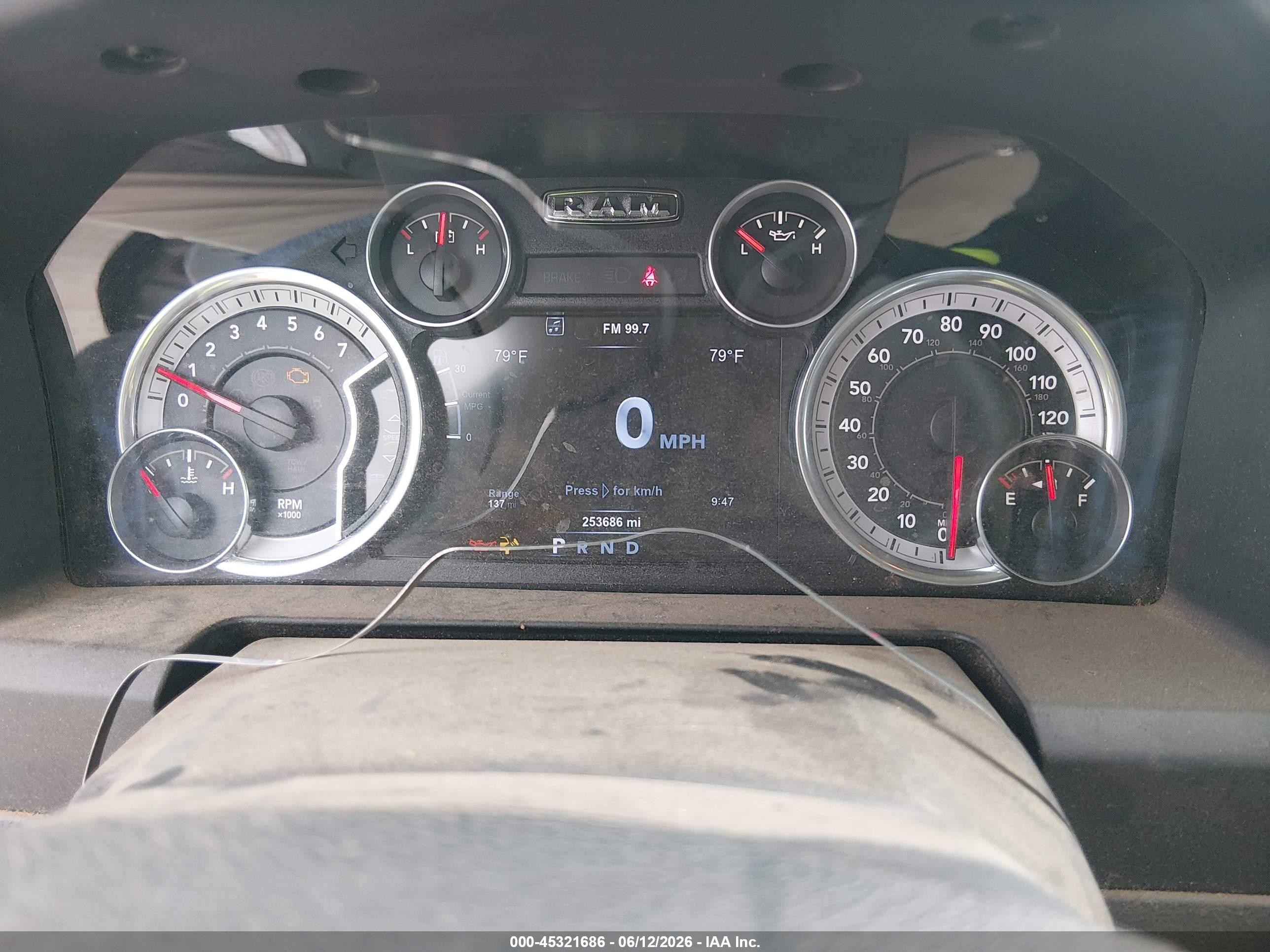 2015 Ram 1500 Big Horn Silver vin: 1C6RR7LT3FS765848