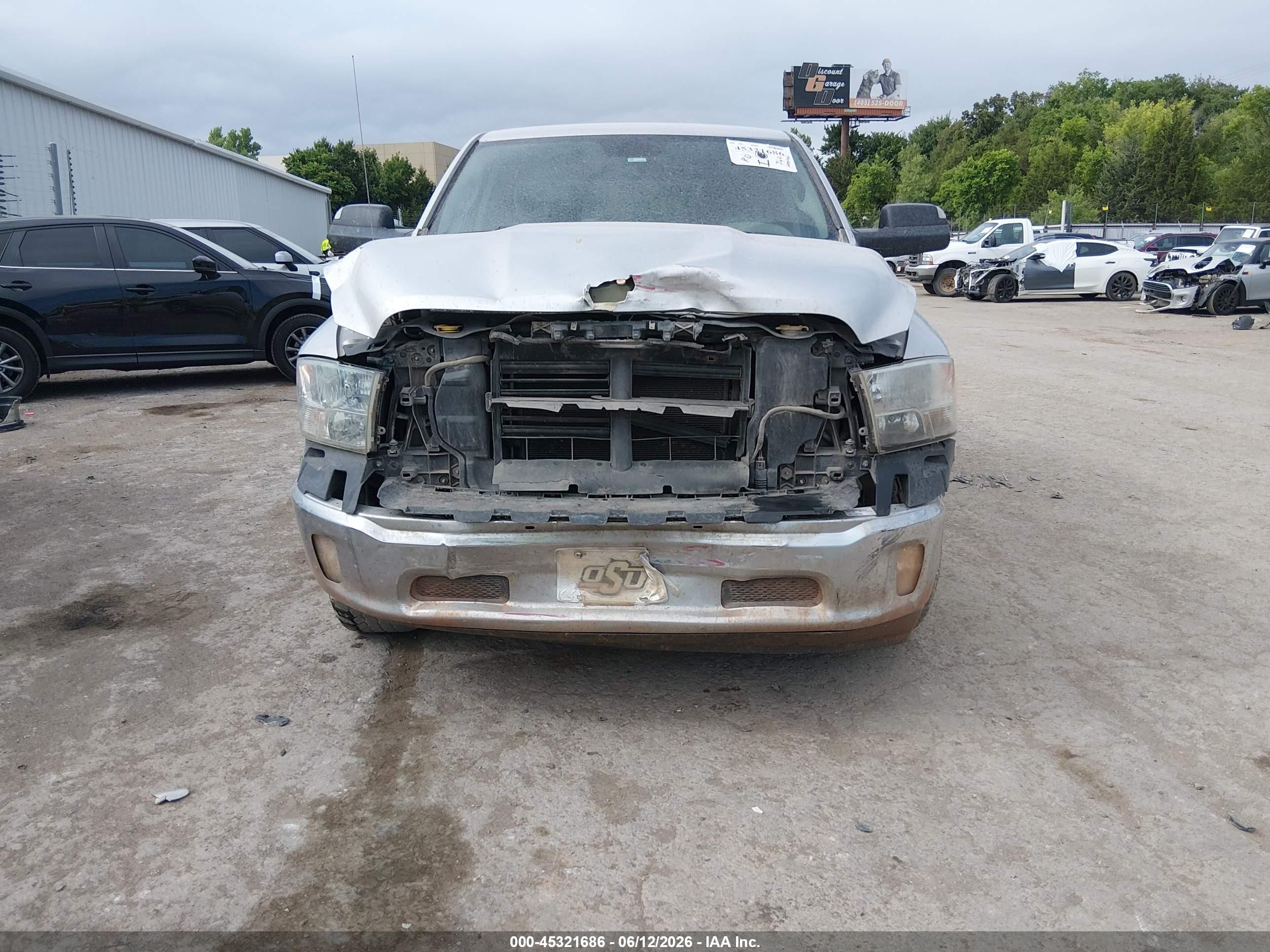 2015 Ram 1500 Big Horn Silver vin: 1C6RR7LT3FS765848