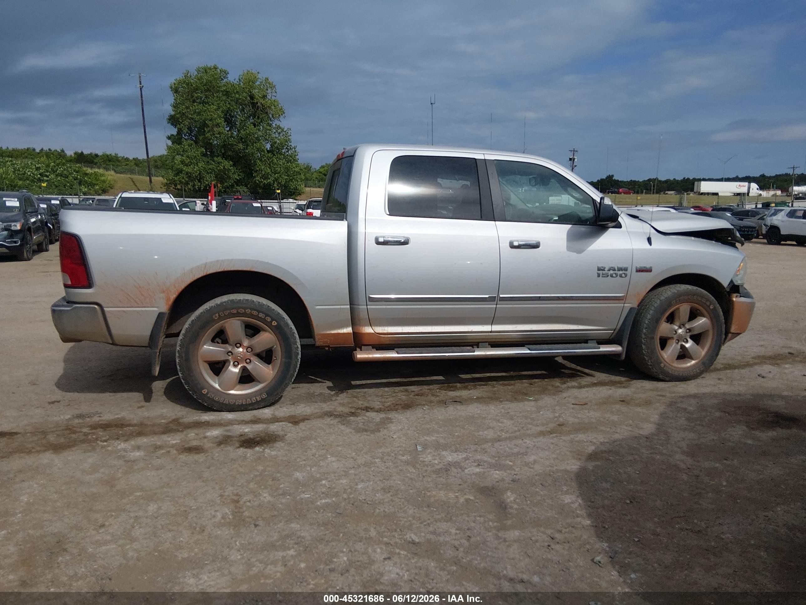 2015 Ram 1500 Big Horn Silver vin: 1C6RR7LT3FS765848