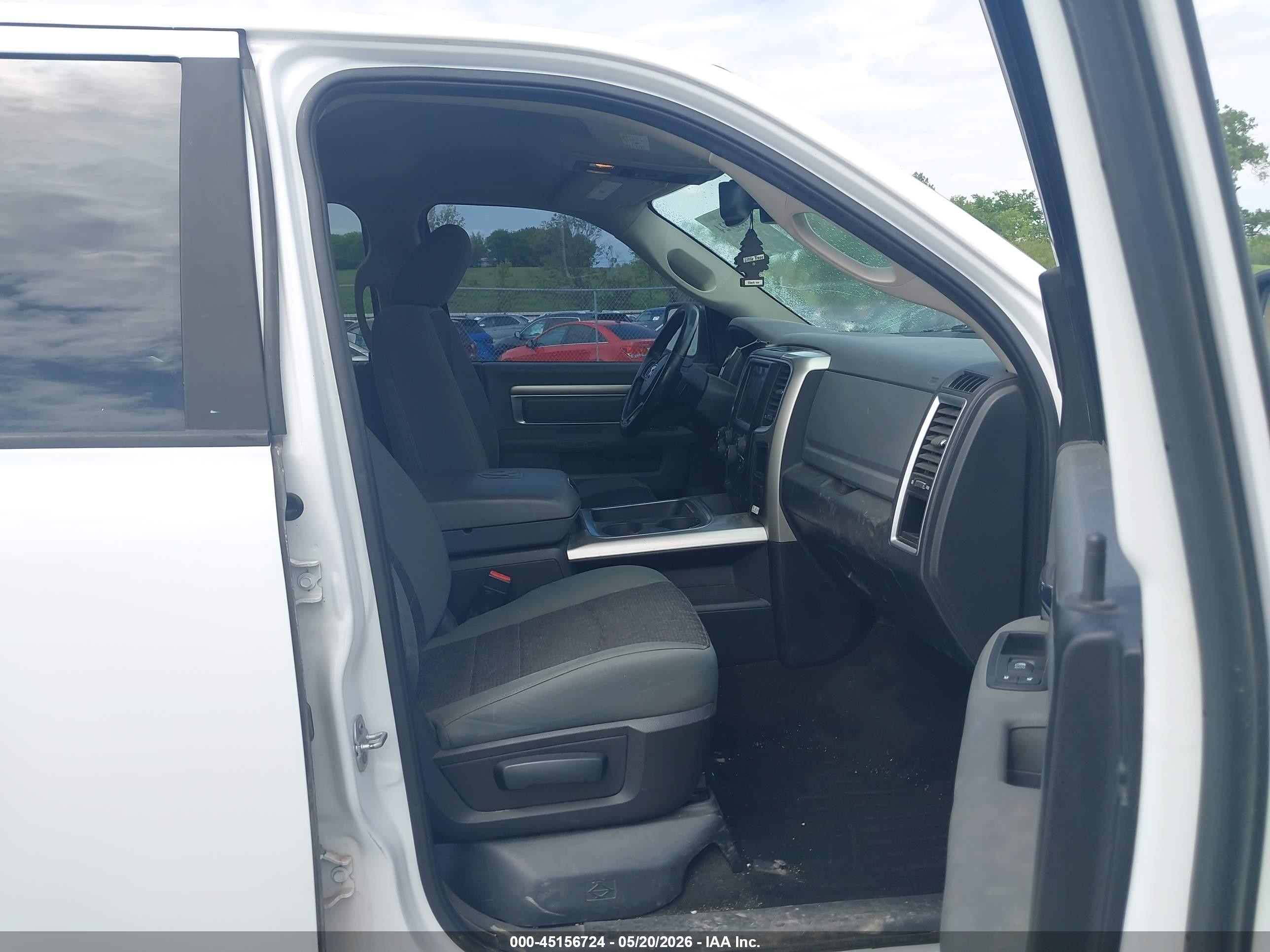2015 Ram 1500   White vin: 1C6RR7LT3FS777546