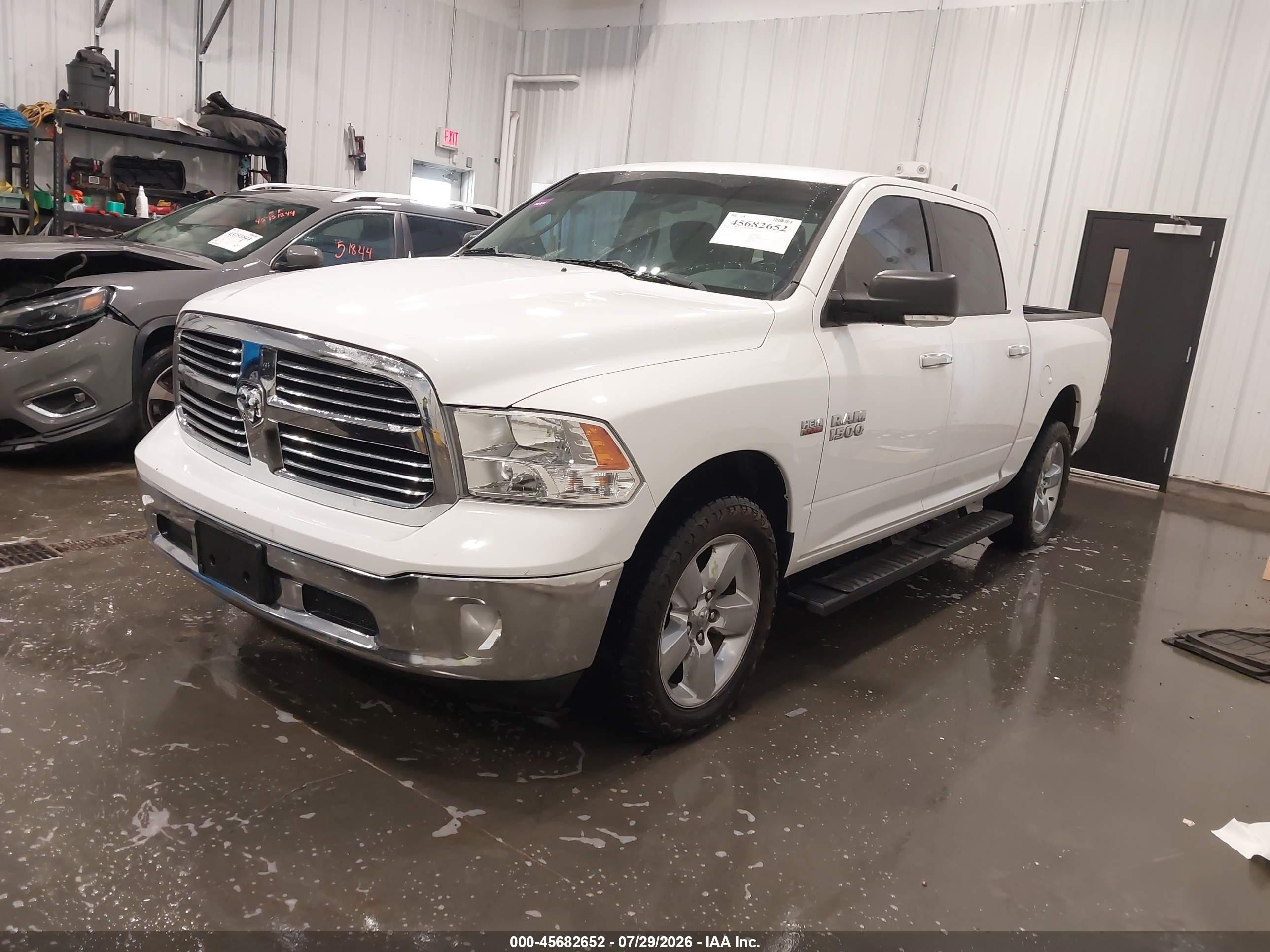 2014 Ram 1500 Big Horn White vin: 1C6RR7LT4ES274025