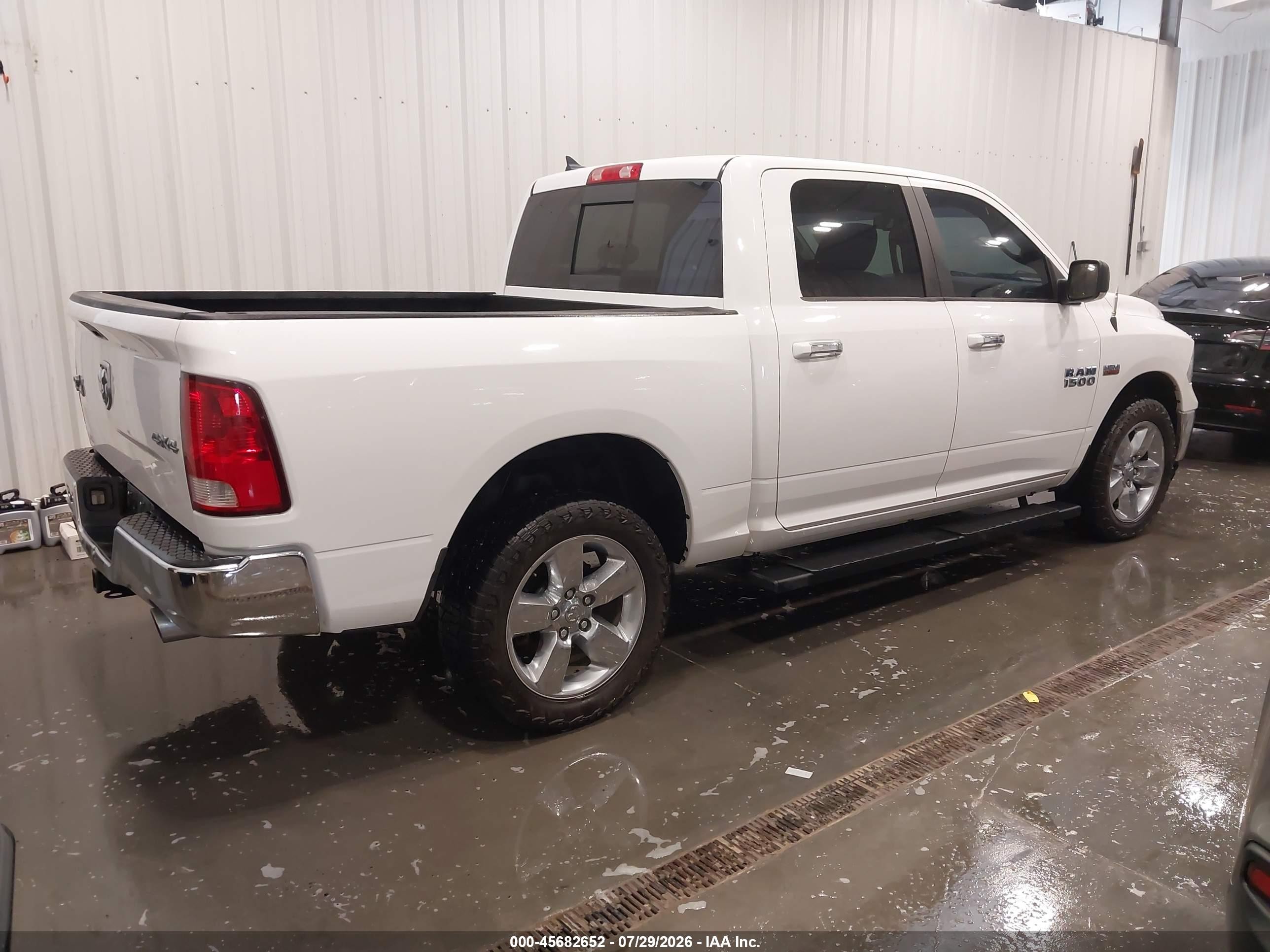 2014 Ram 1500 Big Horn White vin: 1C6RR7LT4ES274025