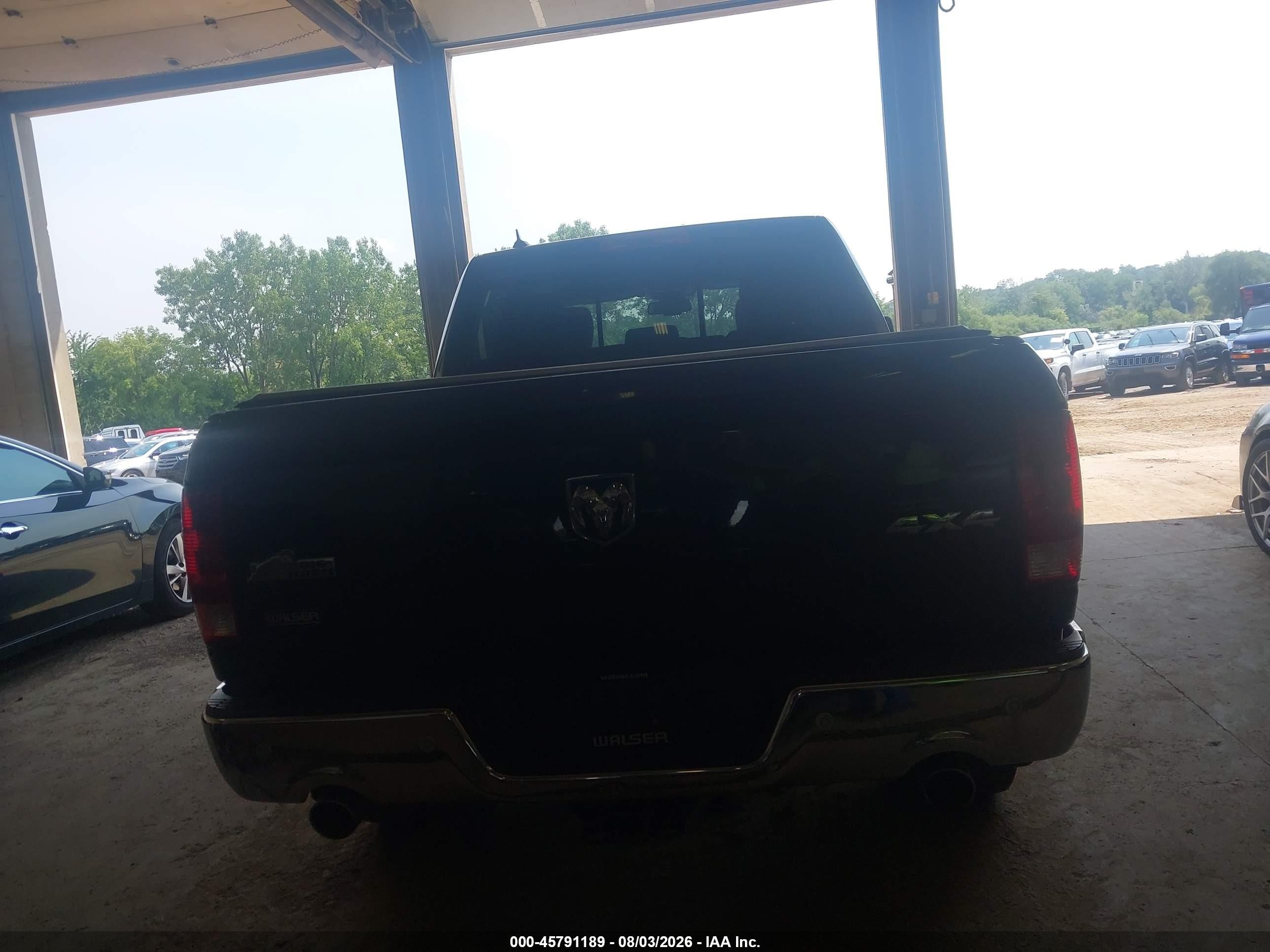 2015 Ram 1500 Big Horn Черный vin: 1C6RR7LT4FS758617