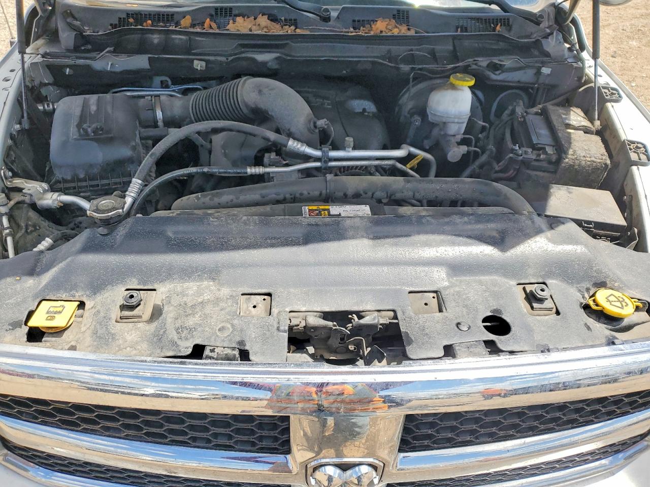 2018 Ram 1500 Slt Silver vin: 1C6RR7LT4JS297086