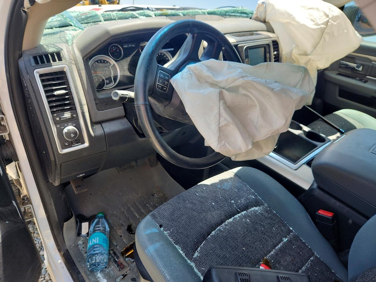 2014 Ram 1500 Slt White vin: 1C6RR7LT5ES187122