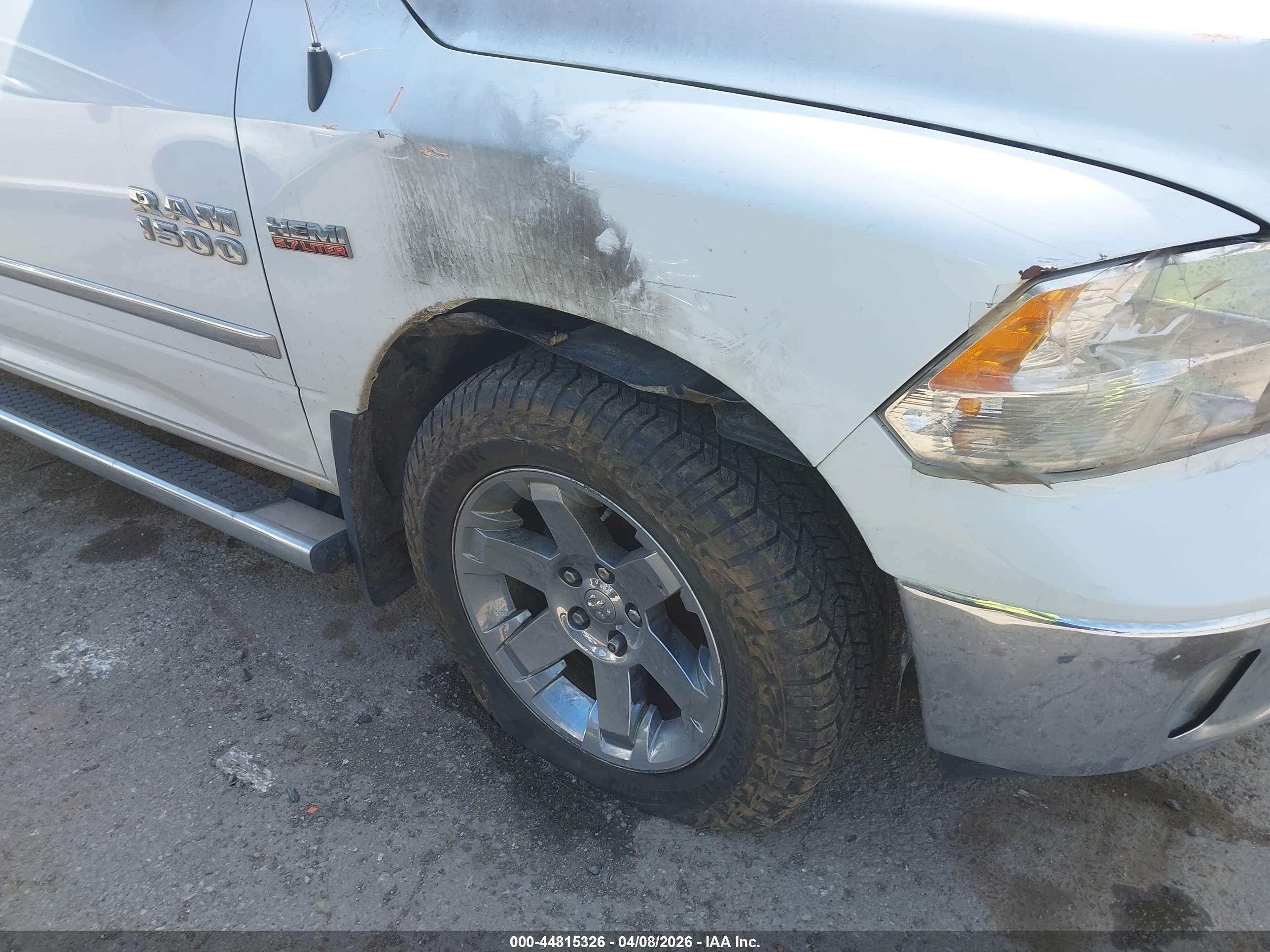 2015 Ram 1500 Slt White vin: 1C6RR7LT5FS536992