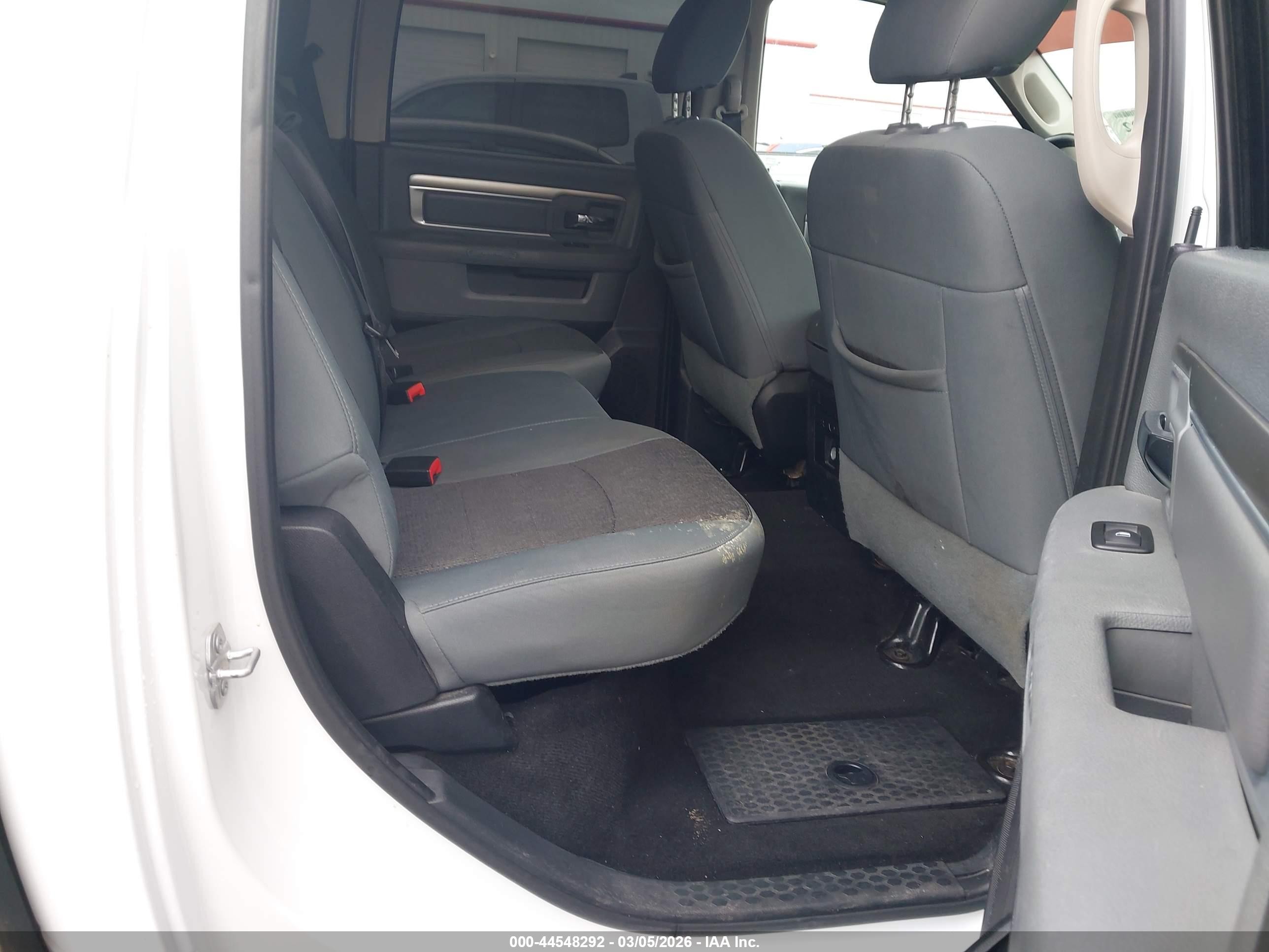 2015 Ram 1500 Lone Star White vin: 1C6RR7LT5FS698475