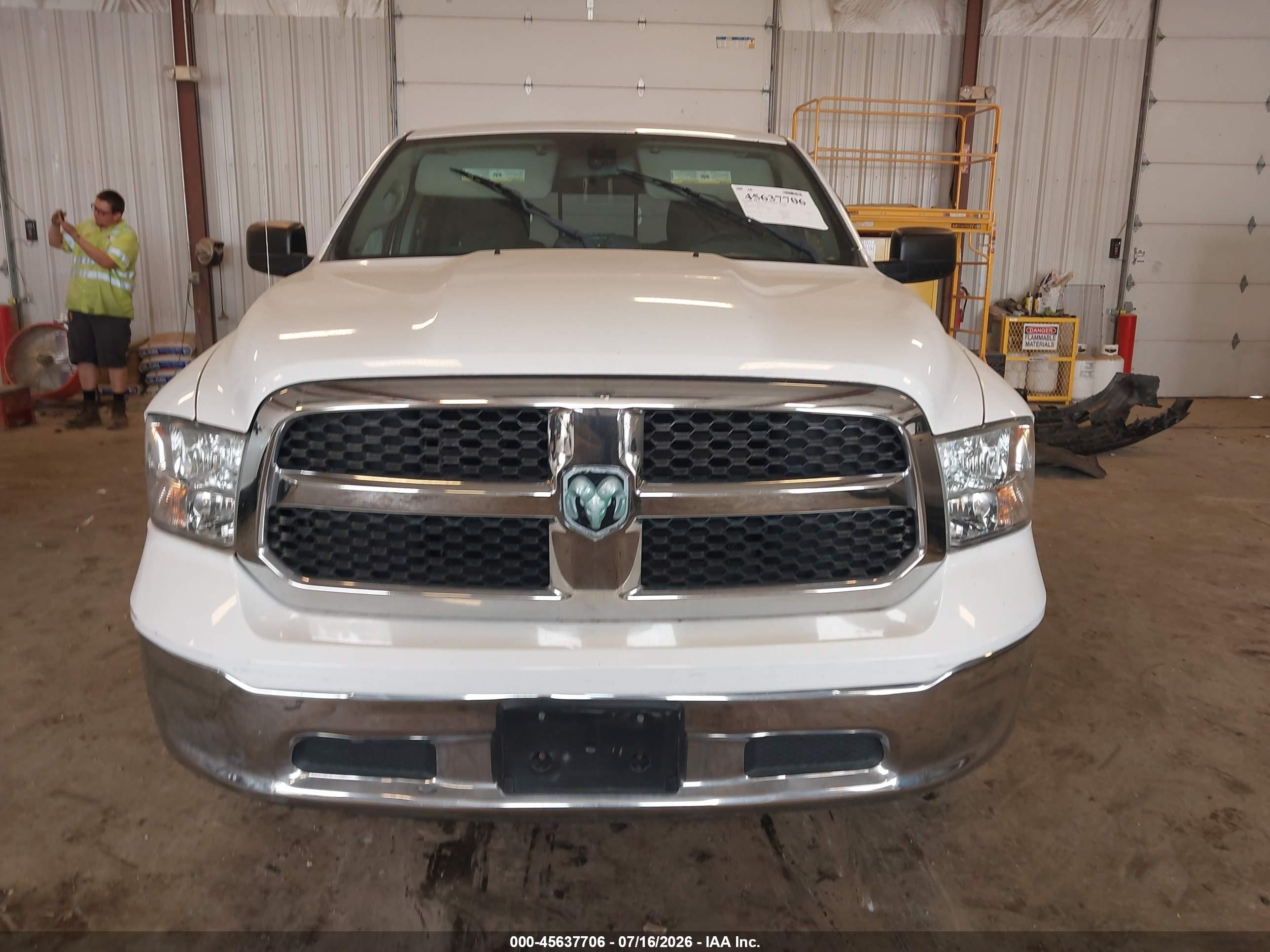 2015 Ram 1500 Slt White vin: 1C6RR7LT5FS707207