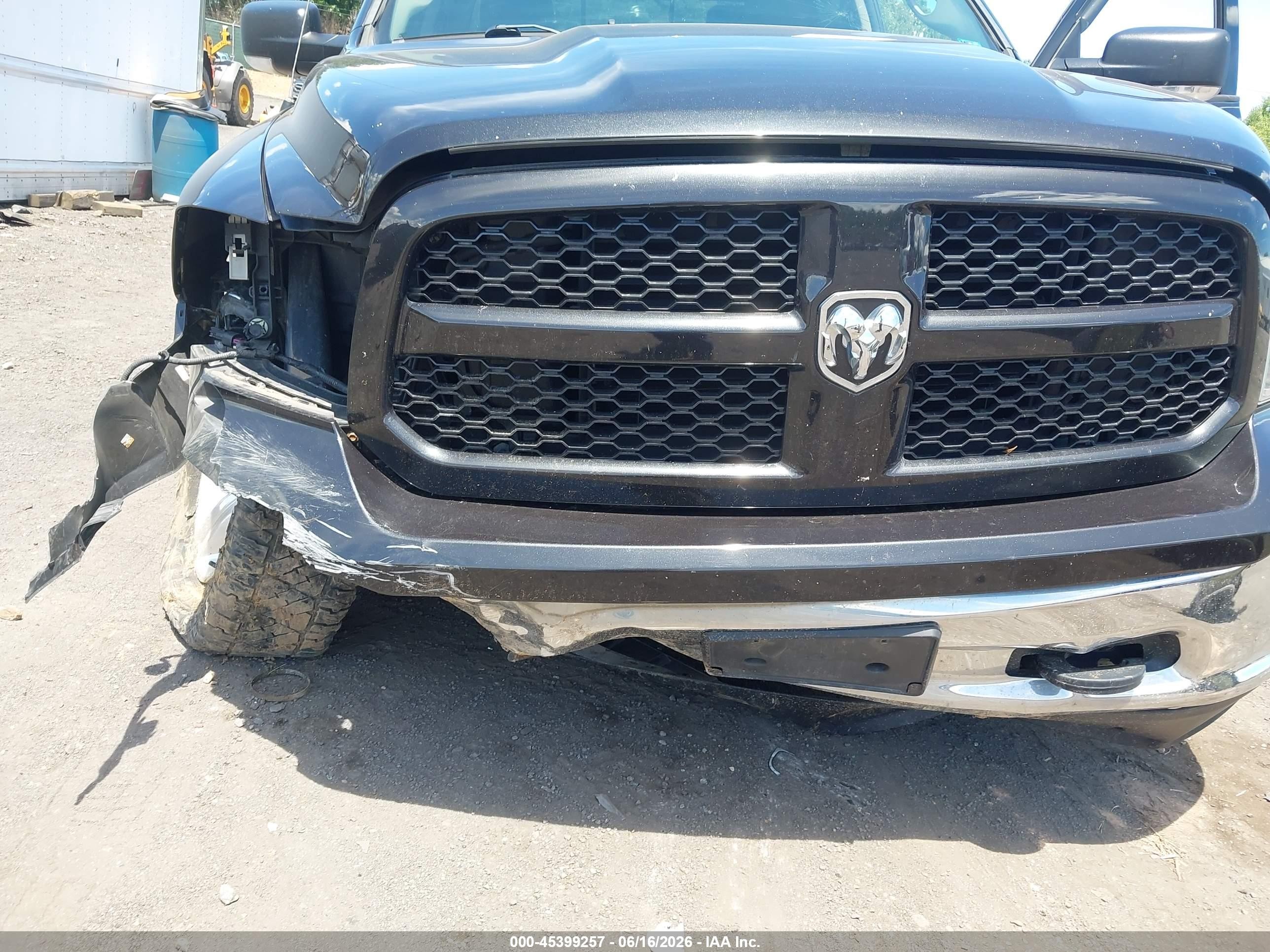2015 Ram 1500 Outdoorsman Black vin: 1C6RR7LT5FS740157