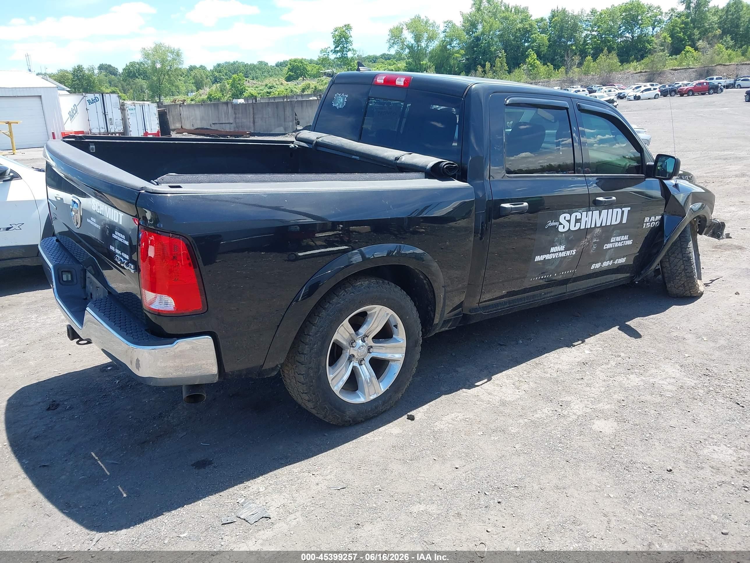 2015 Ram 1500 Outdoorsman Black vin: 1C6RR7LT5FS740157