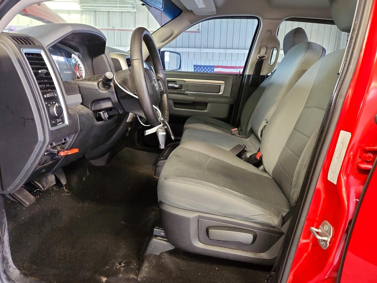 2015 Ram 1500 Slt Red vin: 1C6RR7LT5FS744287