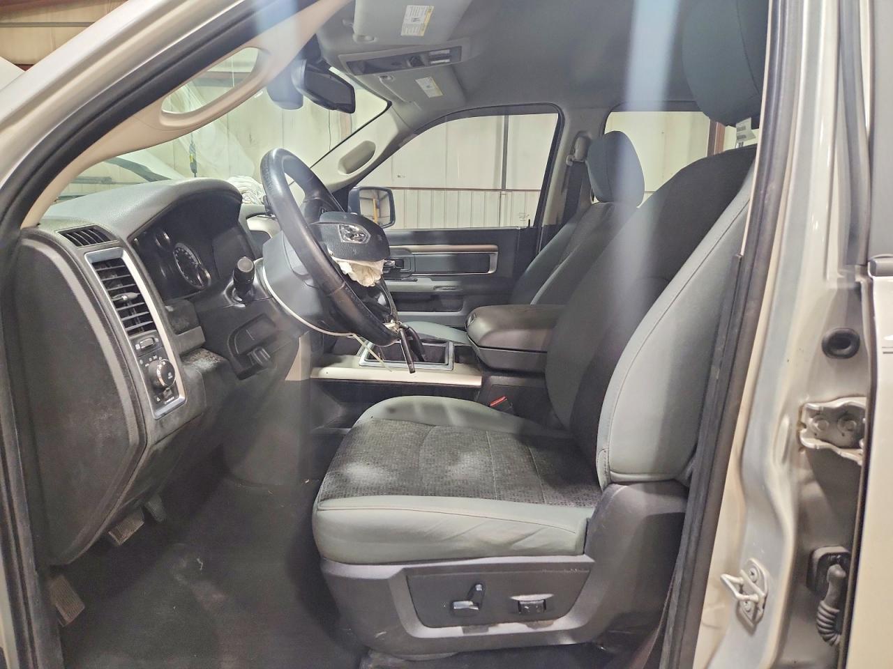 2015 Ram 1500 Slt Silver vin: 1C6RR7LT6FS674105