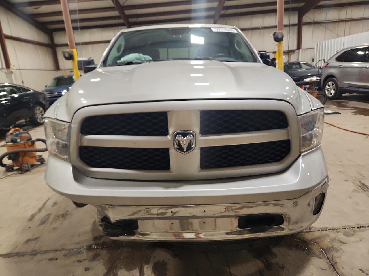 2015 Ram 1500 Slt Silver vin: 1C6RR7LT6FS674105