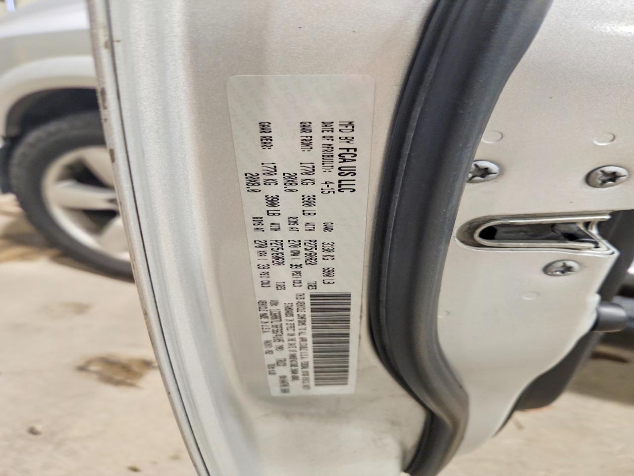 2015 Ram 1500 Slt Silver vin: 1C6RR7LT6FS674105