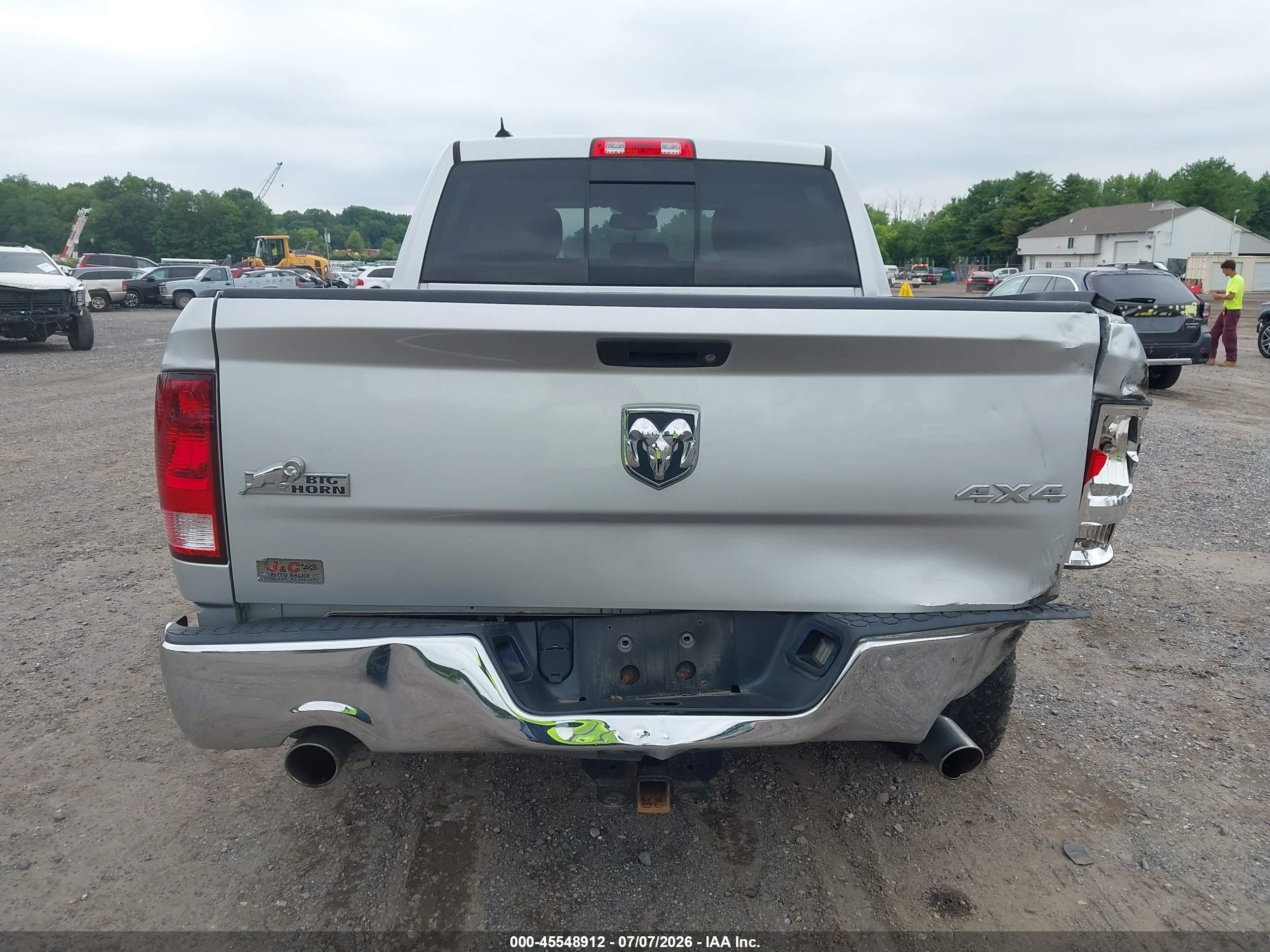 2013 Ram 1500 Big Horn Silver vin: 1C6RR7LT7DS576259