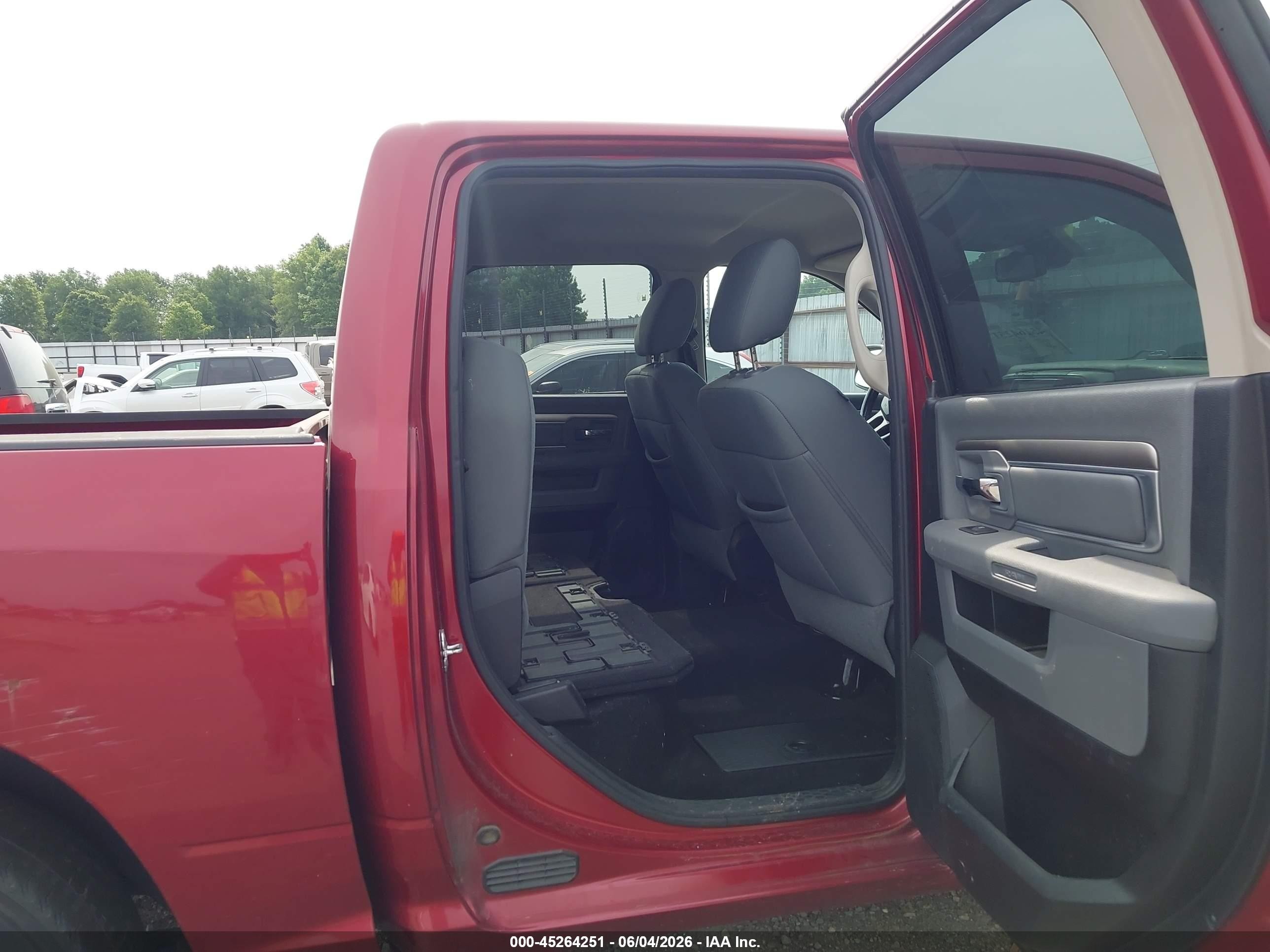 2014 Ram 1500 Big Horn Maroon vin: 1C6RR7LT7ES284600