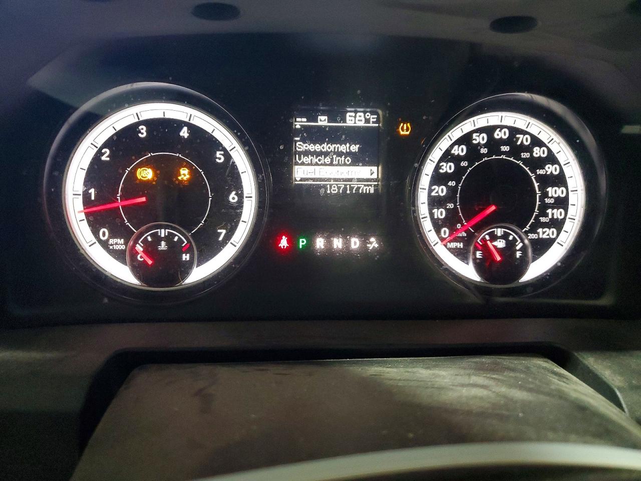 2014 Ram 1500 Slt Red vin: 1C6RR7LT7ES379321