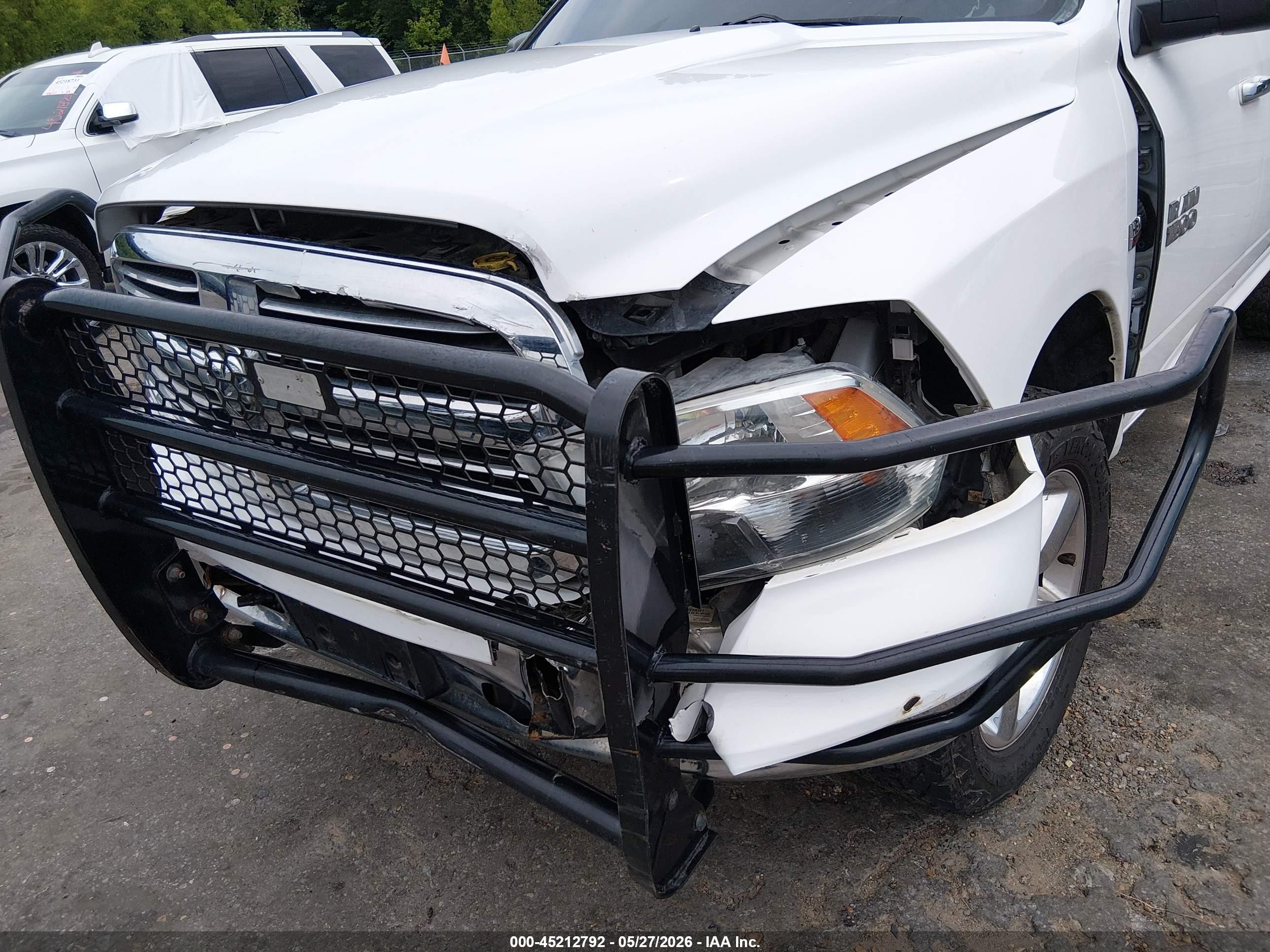2014 Ram 1500 Big Horn White vin: 1C6RR7LT7ES436844