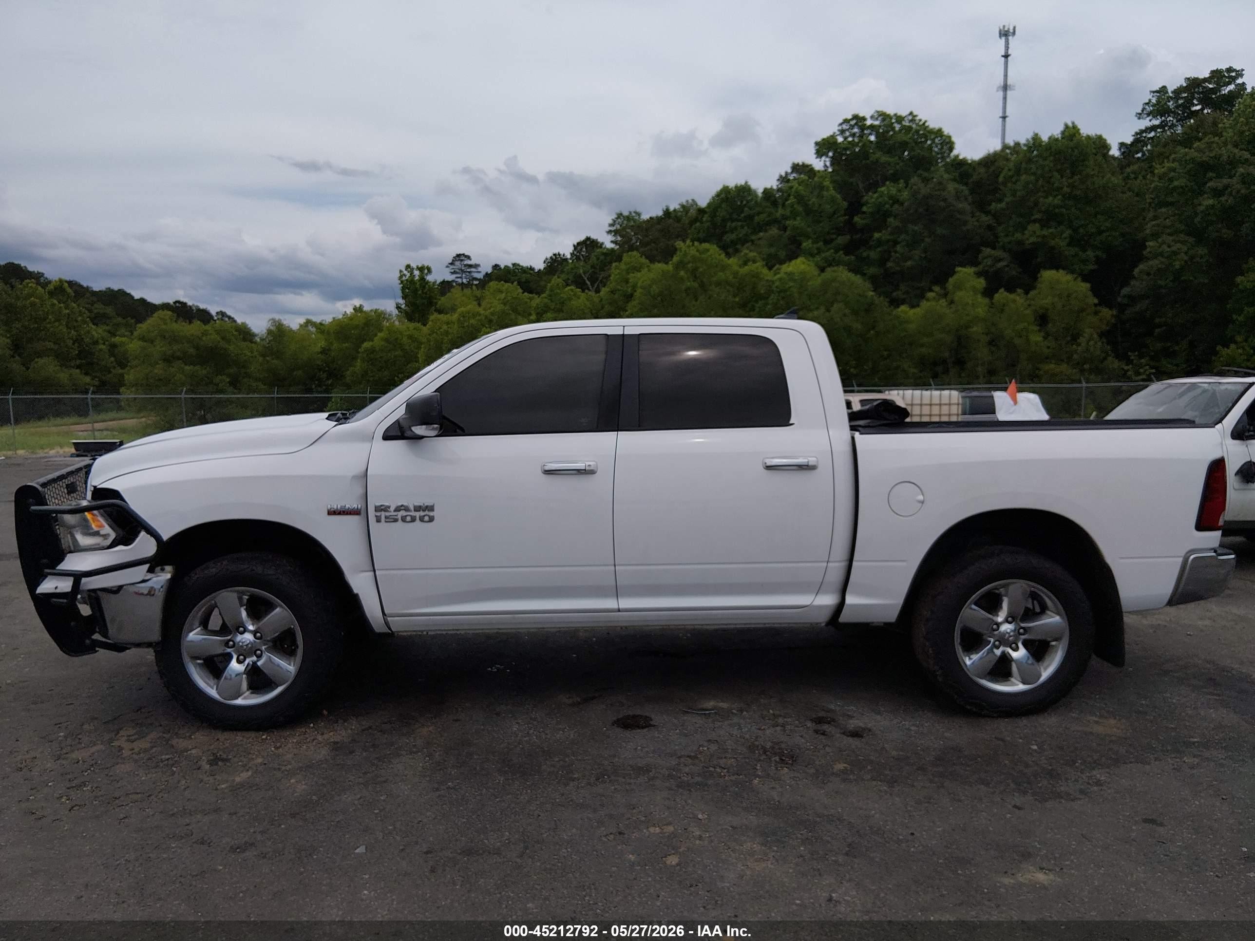 2014 Ram 1500 Big Horn White vin: 1C6RR7LT7ES436844