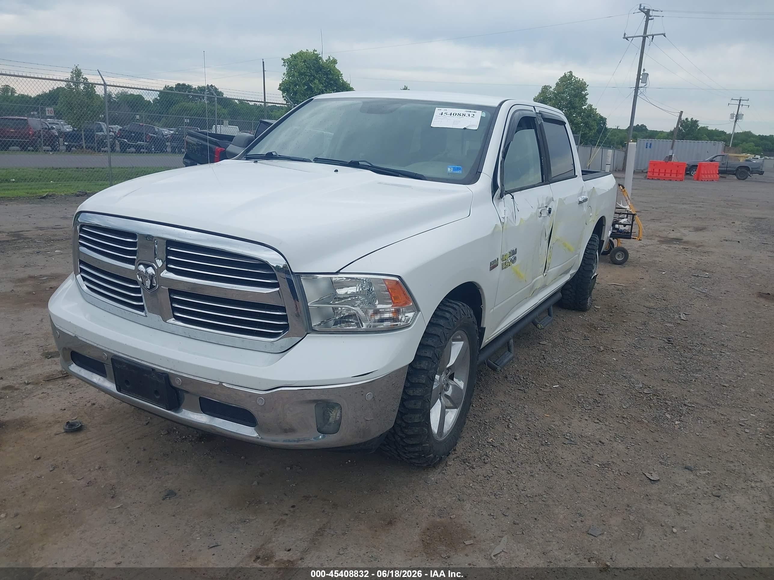 2015 Ram 1500 Big Horn White vin: 1C6RR7LT7FS611918