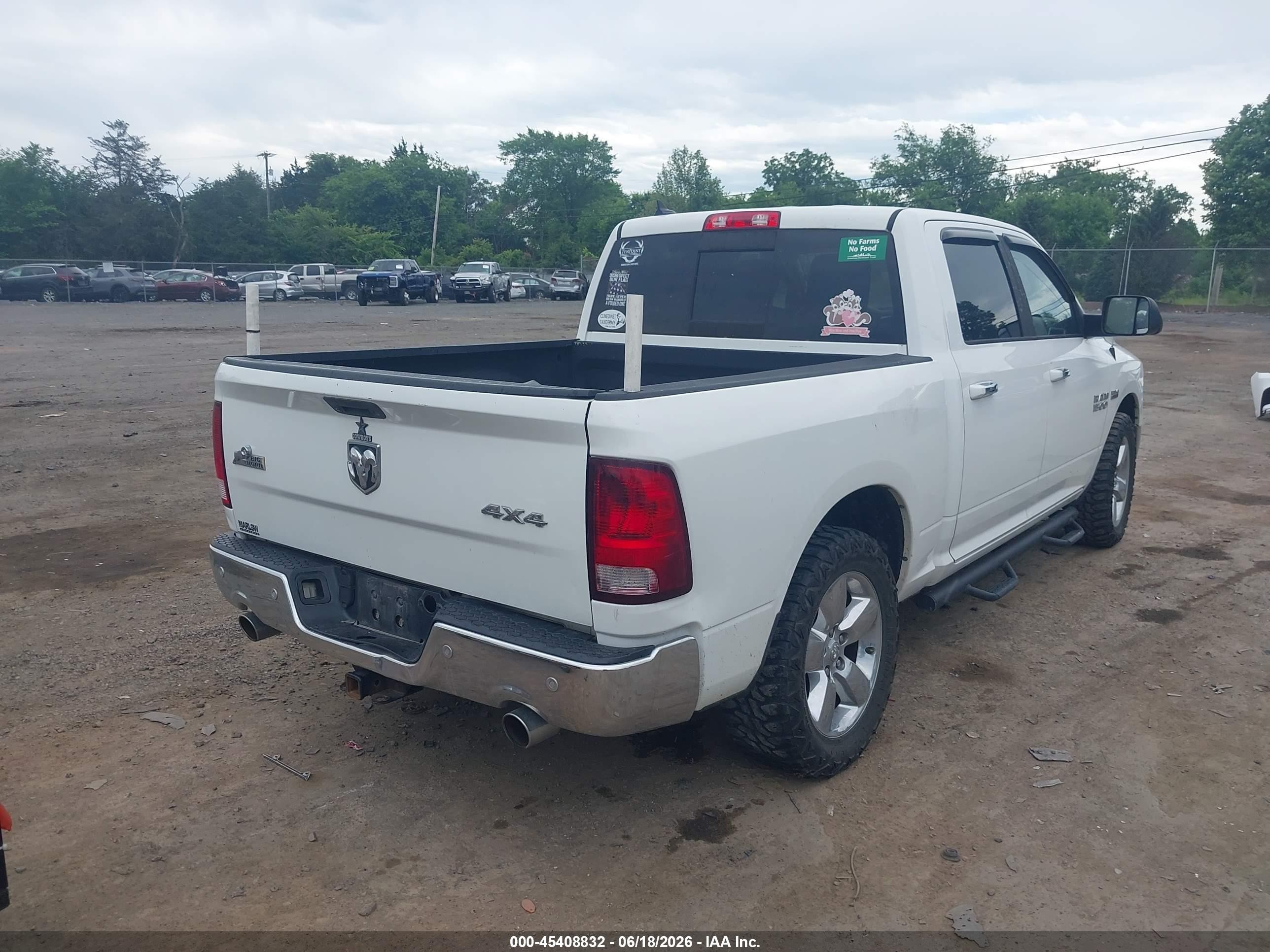2015 Ram 1500 Big Horn White vin: 1C6RR7LT7FS611918