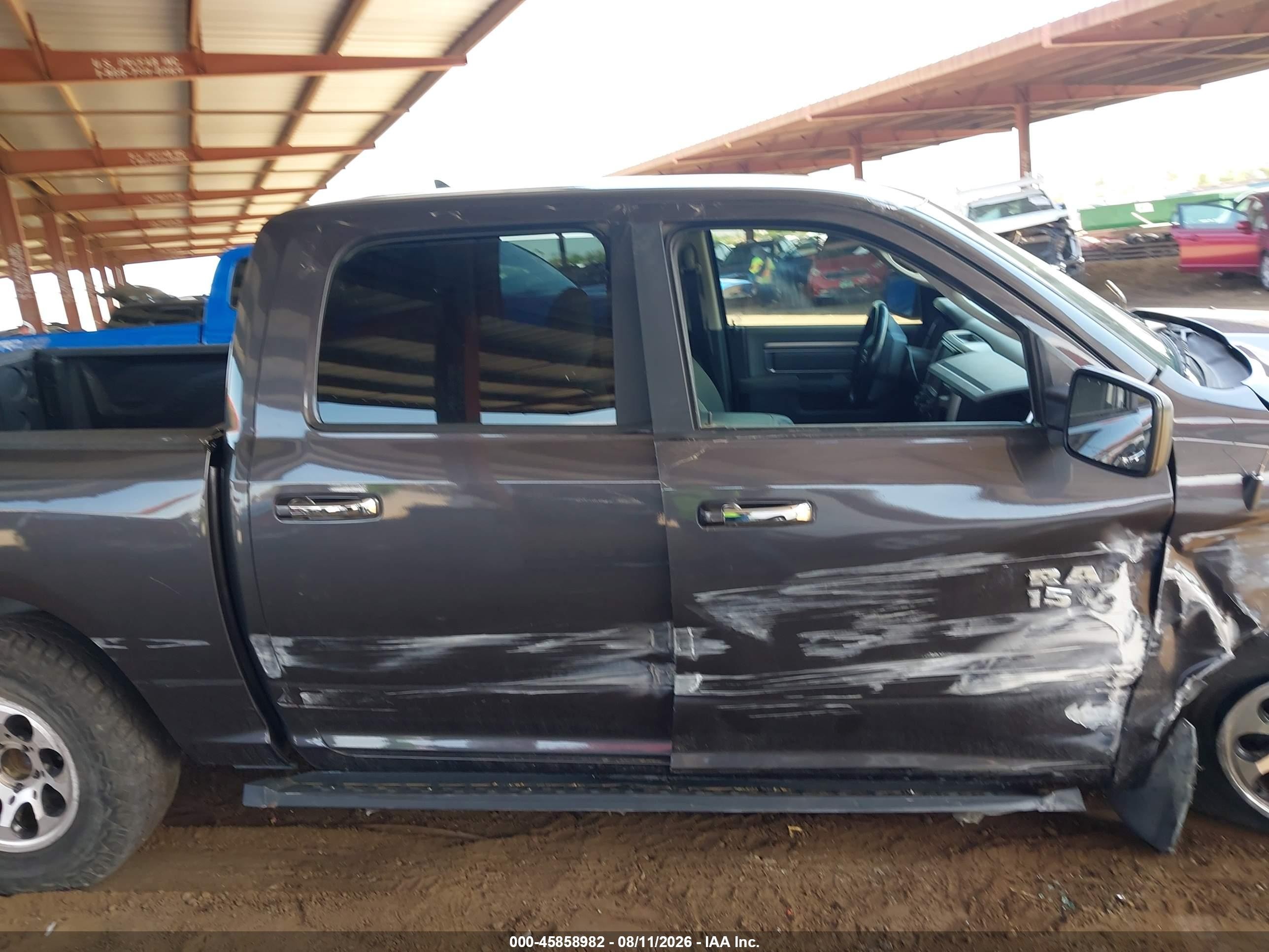 2015 Ram 1500 Big Horn Серый vin: 1C6RR7LT7FS617816