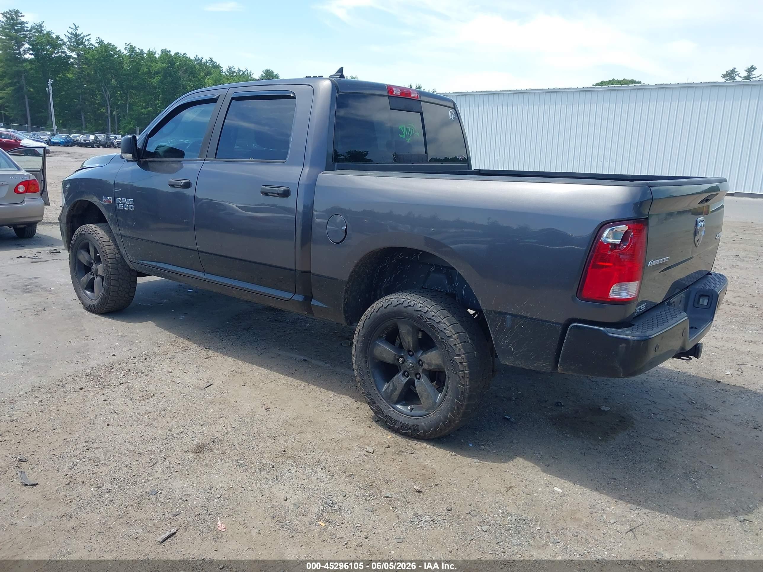 2015 Ram 1500 Outdoorsman Gray vin: 1C6RR7LT7FS626435