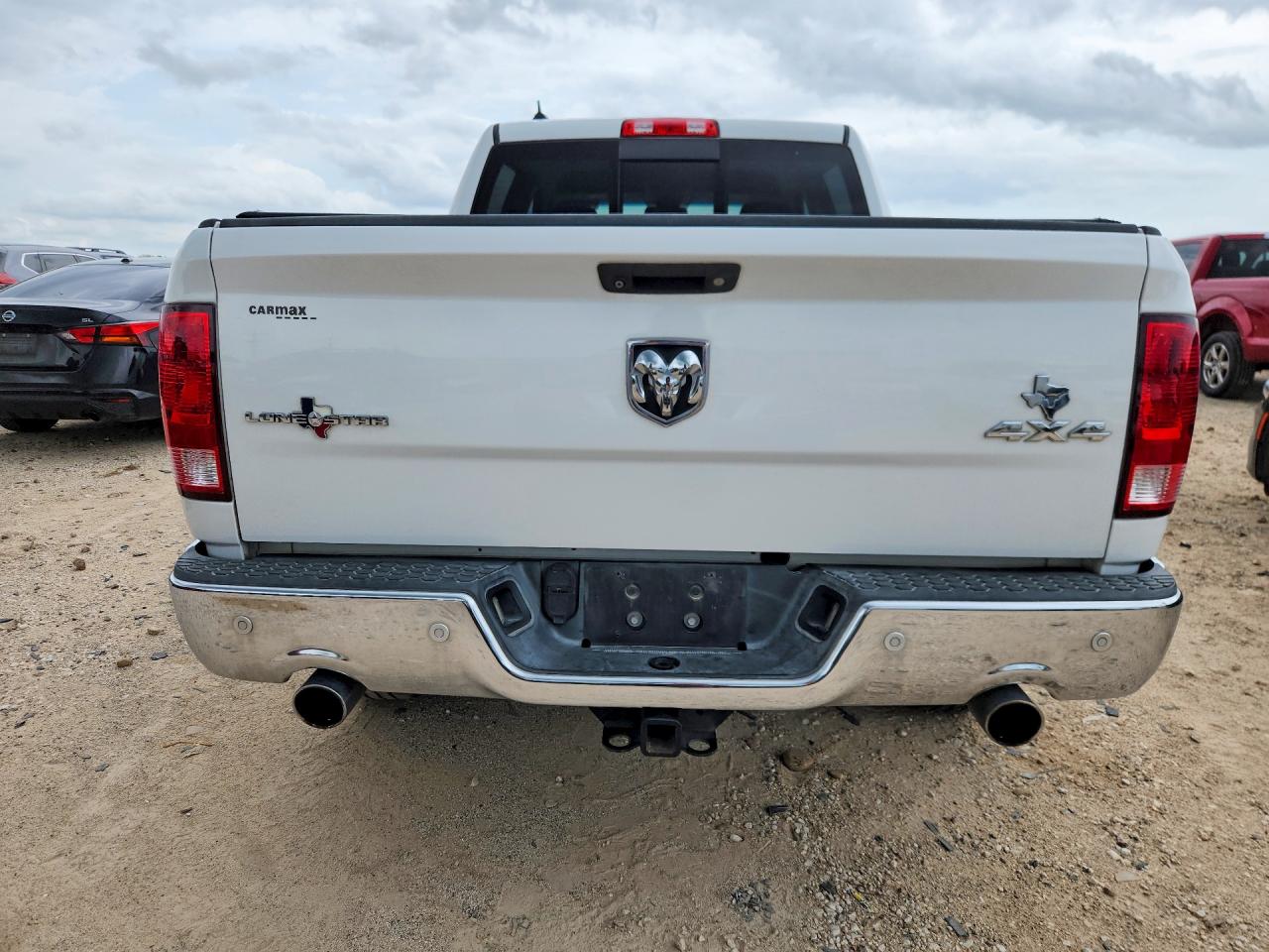 2015 Ram 1500 Slt White vin: 1C6RR7LT7FS767912