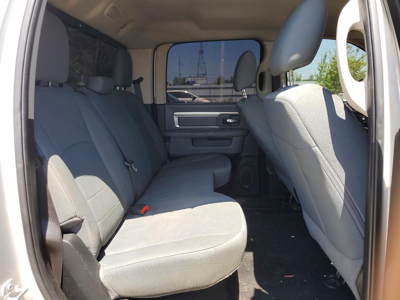 2018 Ram 1500 Slt Silver vin: 1C6RR7LT7JS264860