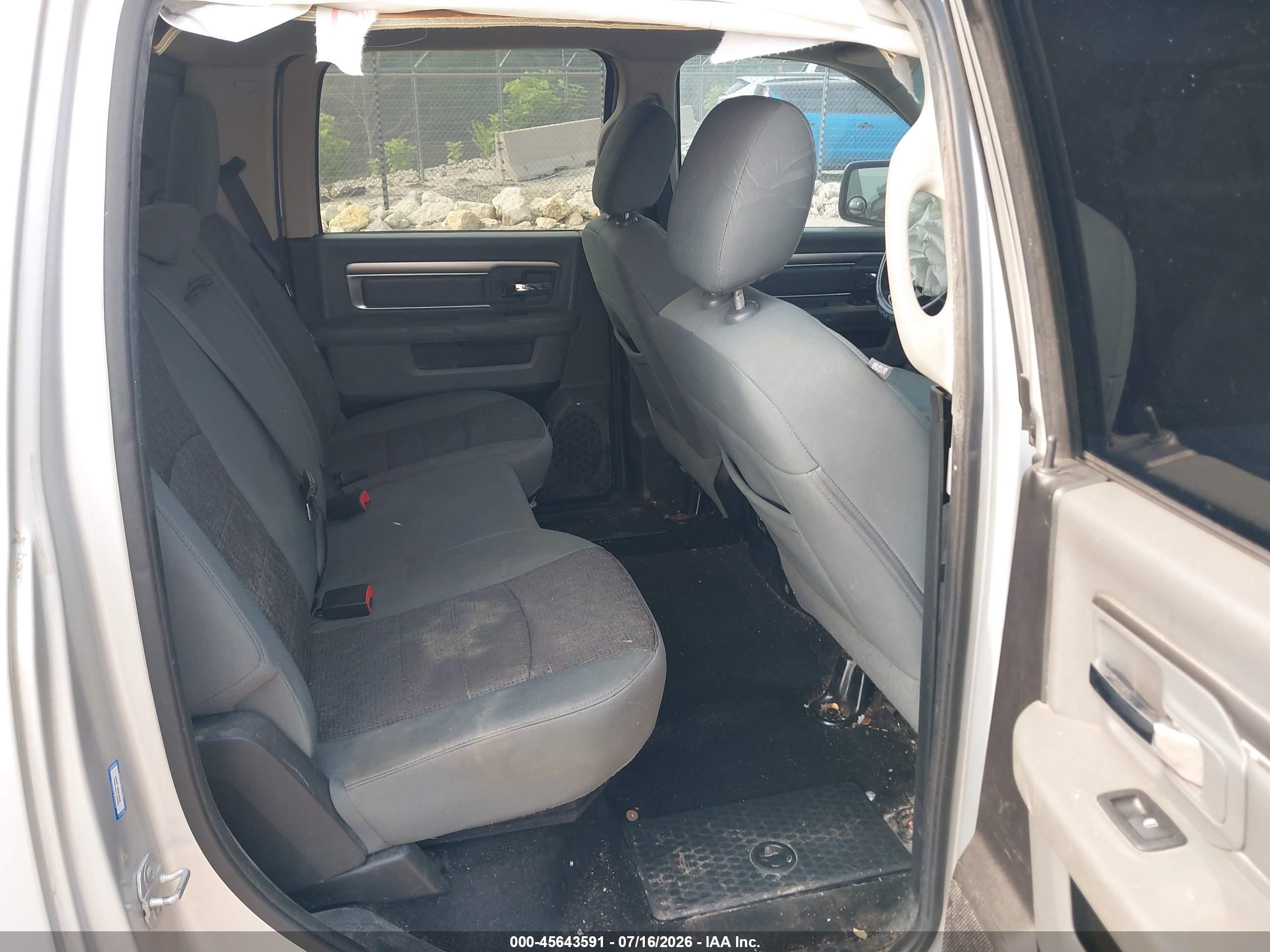 2014 Ram 1500 Big Horn Серебряный vin: 1C6RR7LT8ES468265