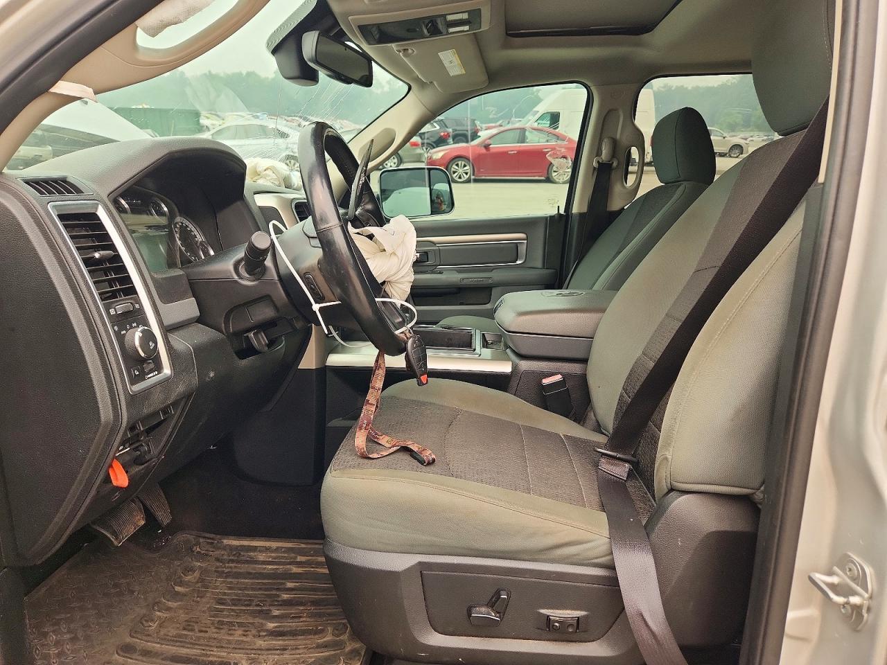 2015 Ram 1500 Slt Silver vin: 1C6RR7LT8FS647388