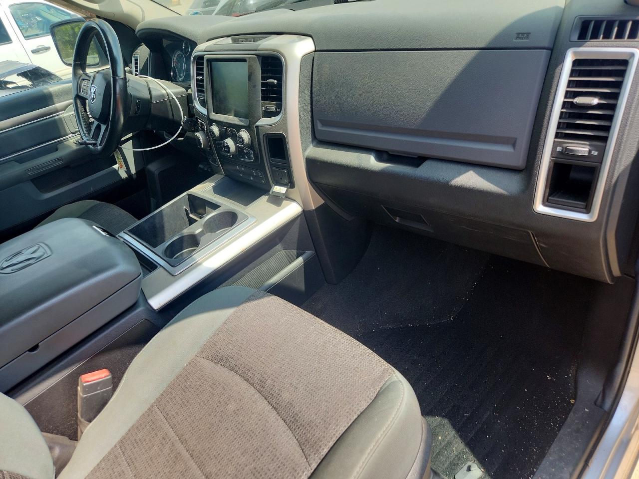 2015 Ram 1500 Slt Silver vin: 1C6RR7LT8FS697448