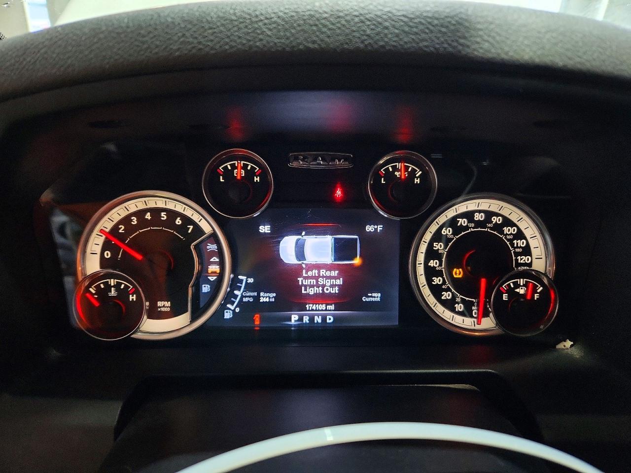 2015 Ram 1500 Slt White vin: 1C6RR7LT8FS788901