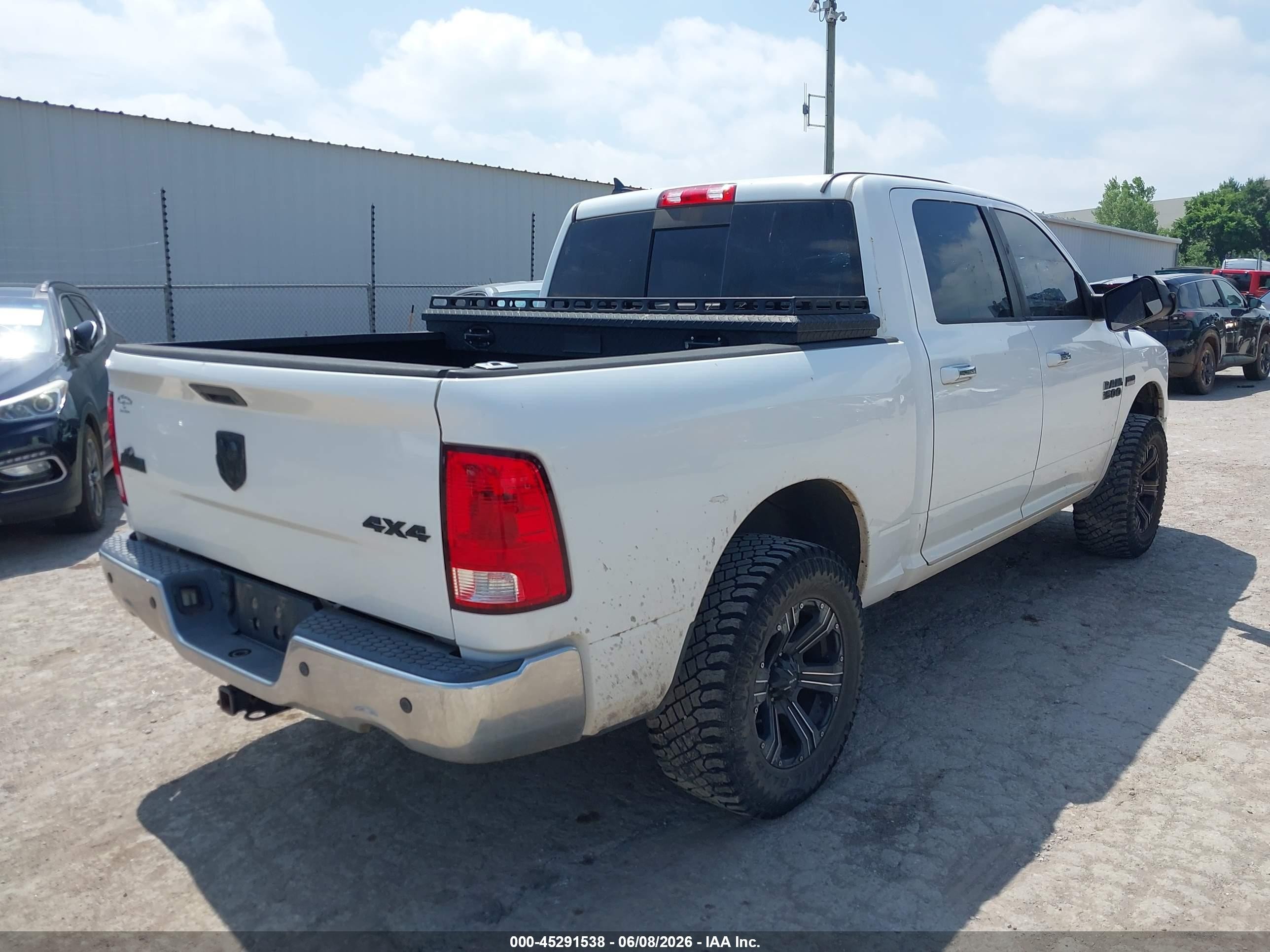 2013 Ram 1500 Big Horn White vin: 1C6RR7LT9DS616647