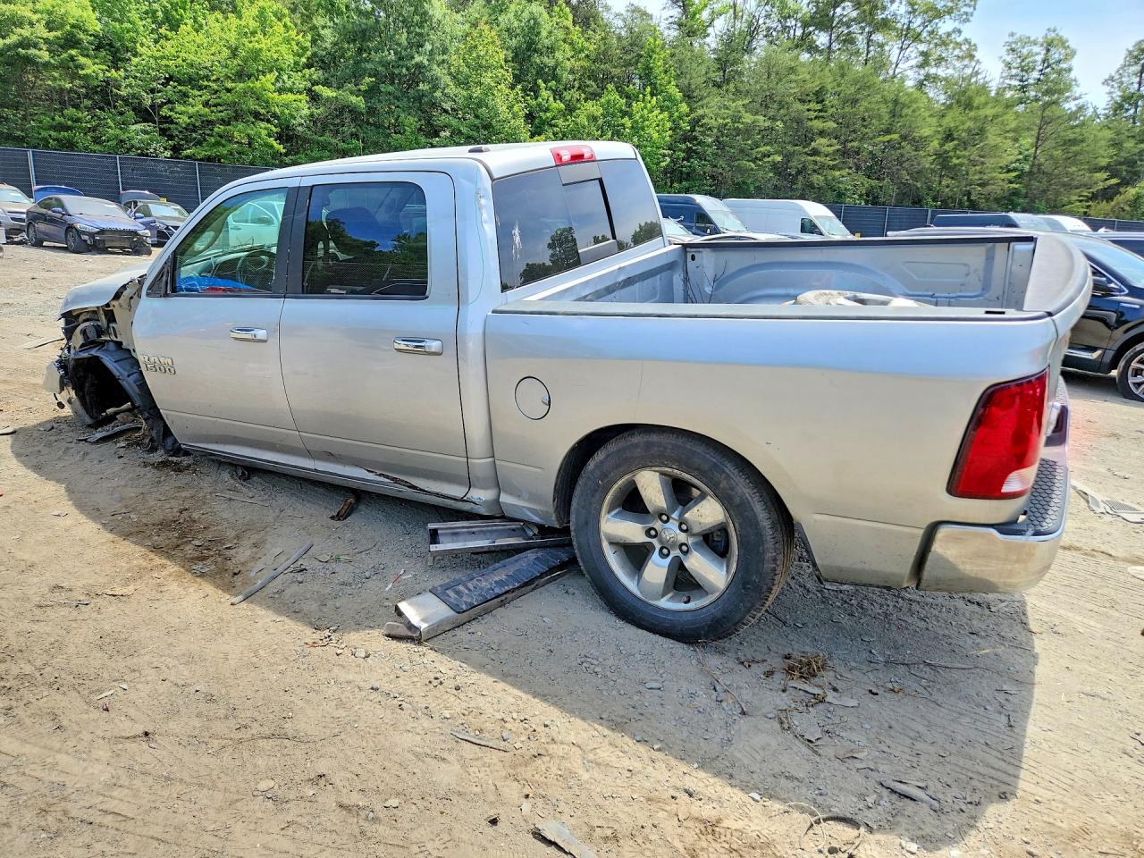 2014 Ram 1500 Slt Silver vin: 1C6RR7LT9ES119888