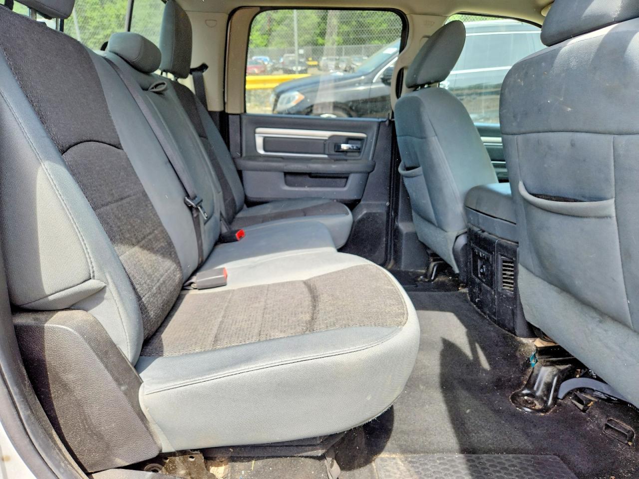 2014 Ram 1500 Slt Silver vin: 1C6RR7LT9ES119888