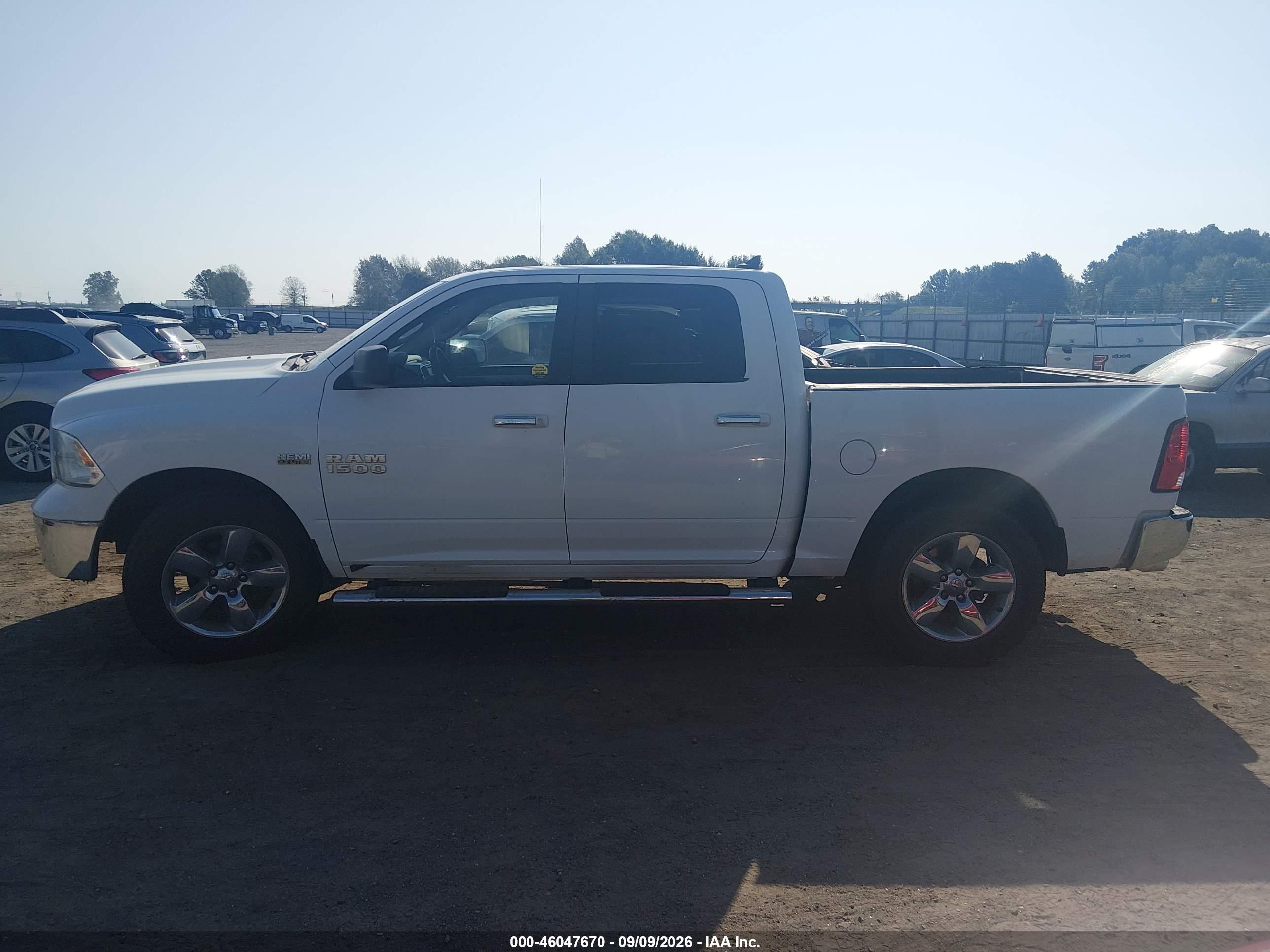 2014 Ram 1500 Lone Star White vin: 1C6RR7LT9ES270617
