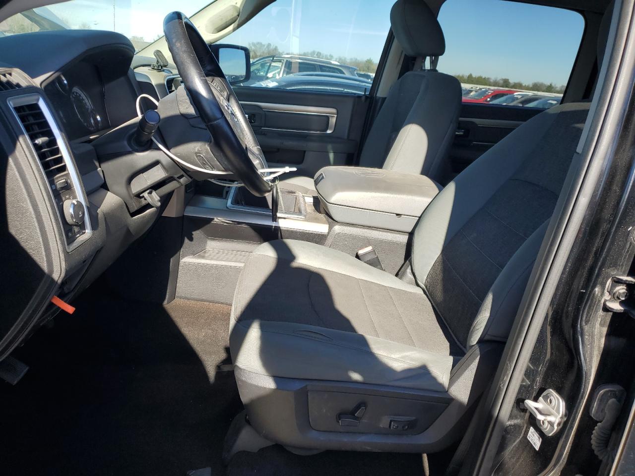 2014 Ram 1500 Slt Black vin: 1C6RR7LT9ES467738 Damage: Left Front Seat Cushion, Torn, 2 To 3 Inches