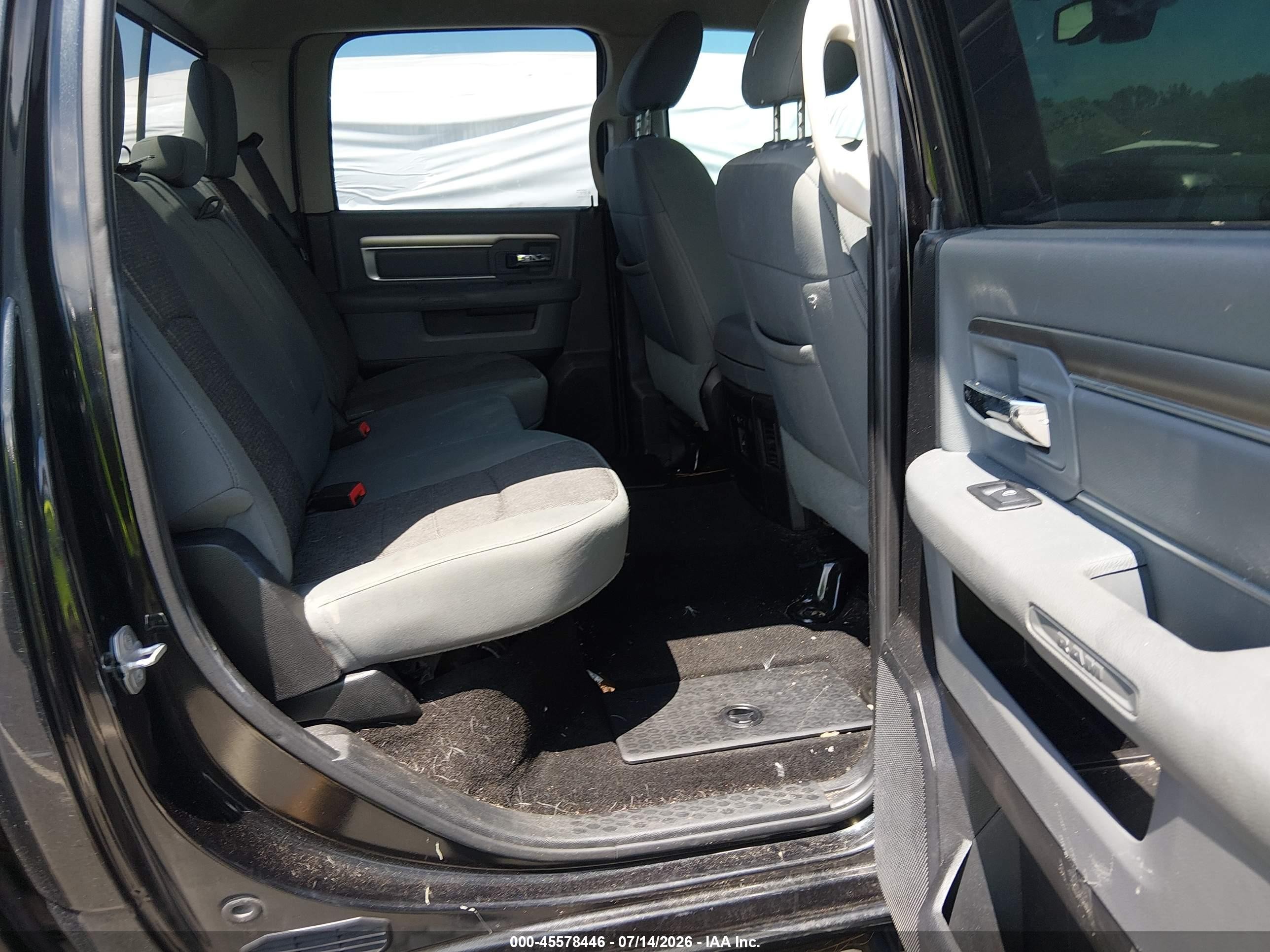2015 Ram 1500 Outdoorsman Black vin: 1C6RR7LT9FS626906