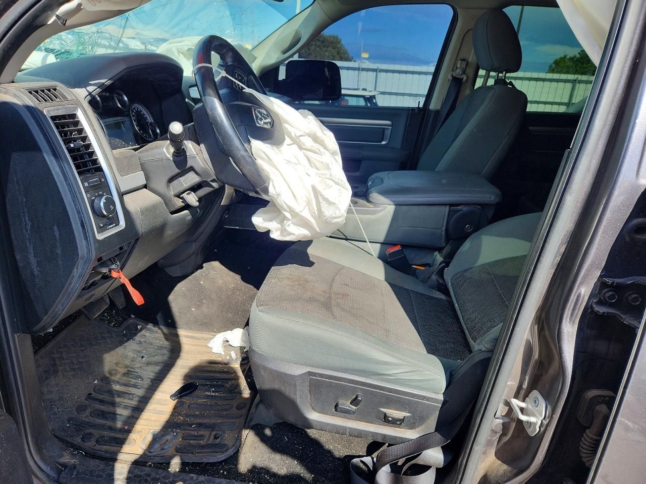 2015 Ram 1500 Slt Gray vin: 1C6RR7LT9FS628378