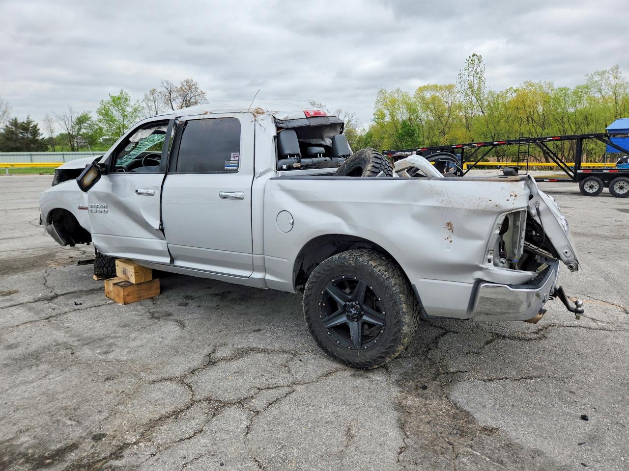 2015 Ram 1500 Slt Silver vin: 1C6RR7LT9FS636240