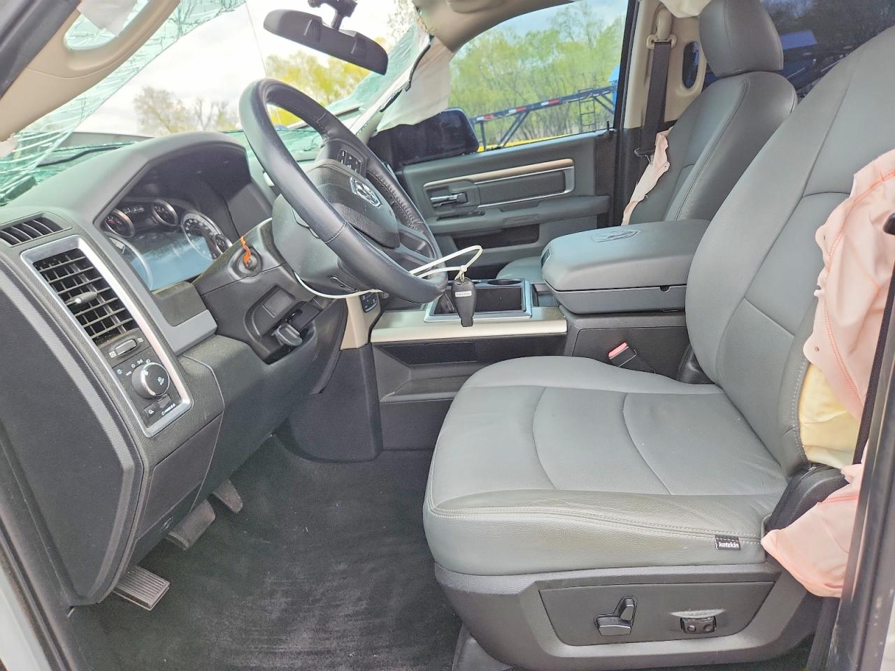 2015 Ram 1500 Slt Silver vin: 1C6RR7LT9FS636240